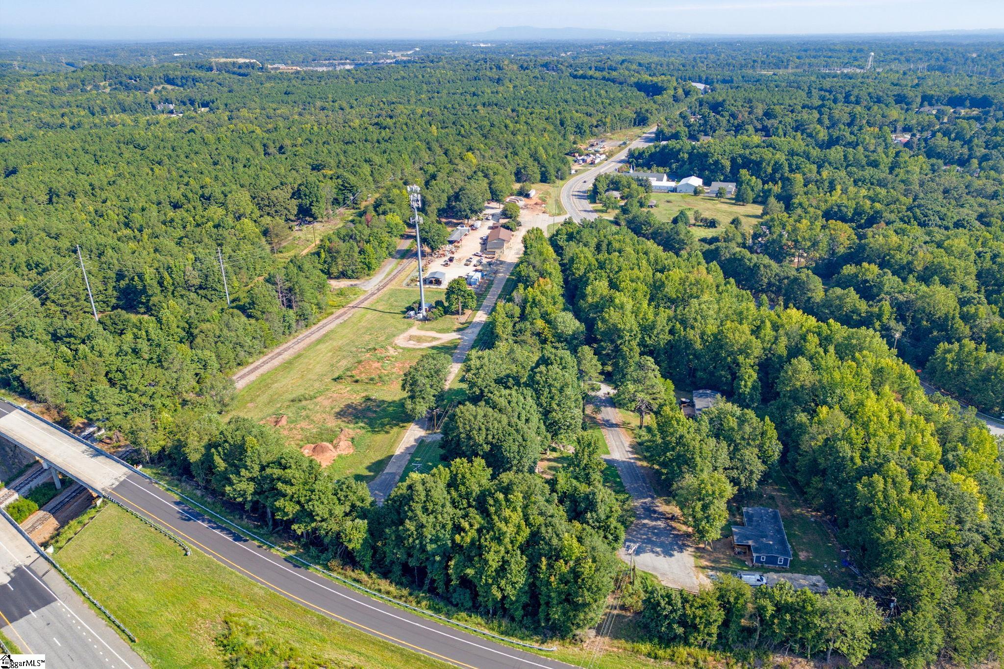12 Landscape Lane Property Photo 14