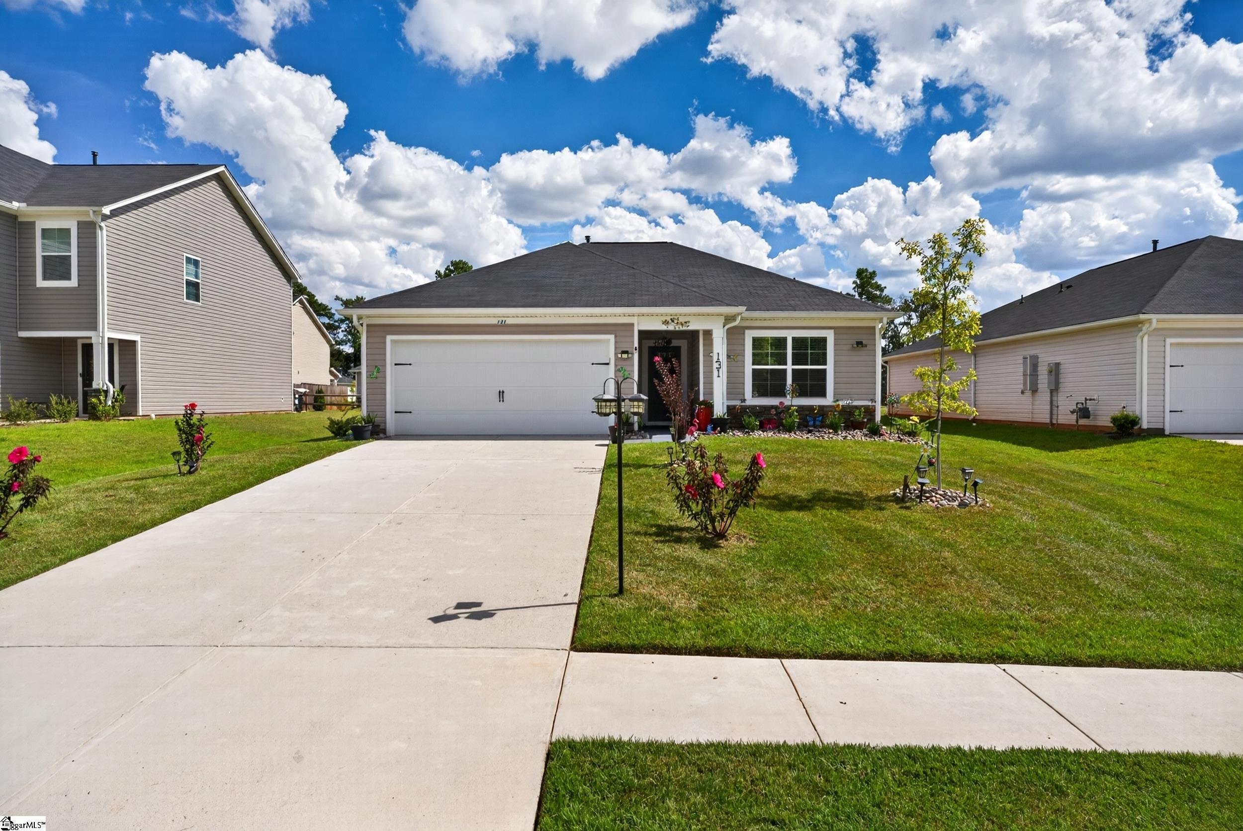 131 Southern Magnolia Lane Property Photo 3