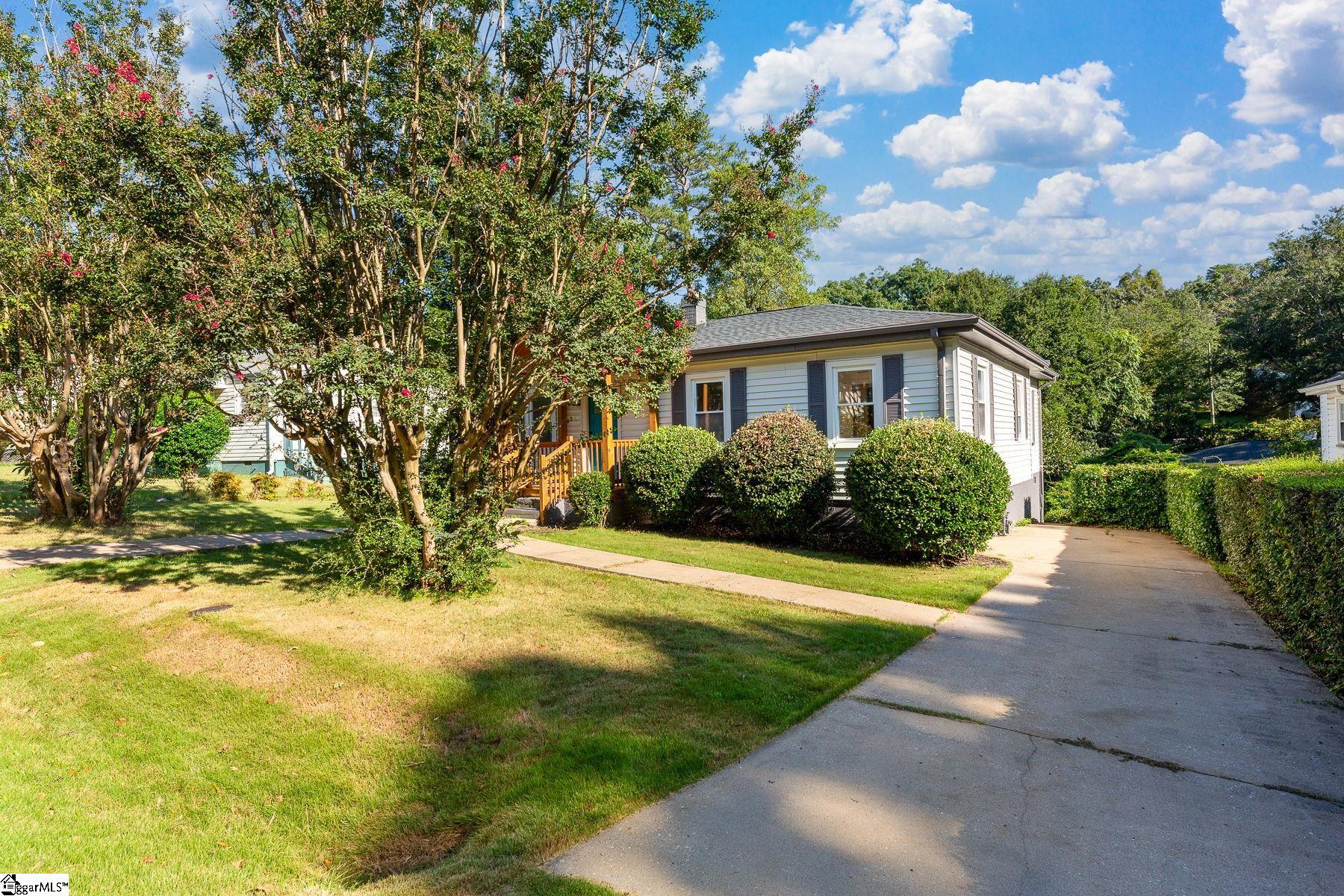 111 Tuskegee Avenue Property Photo 4