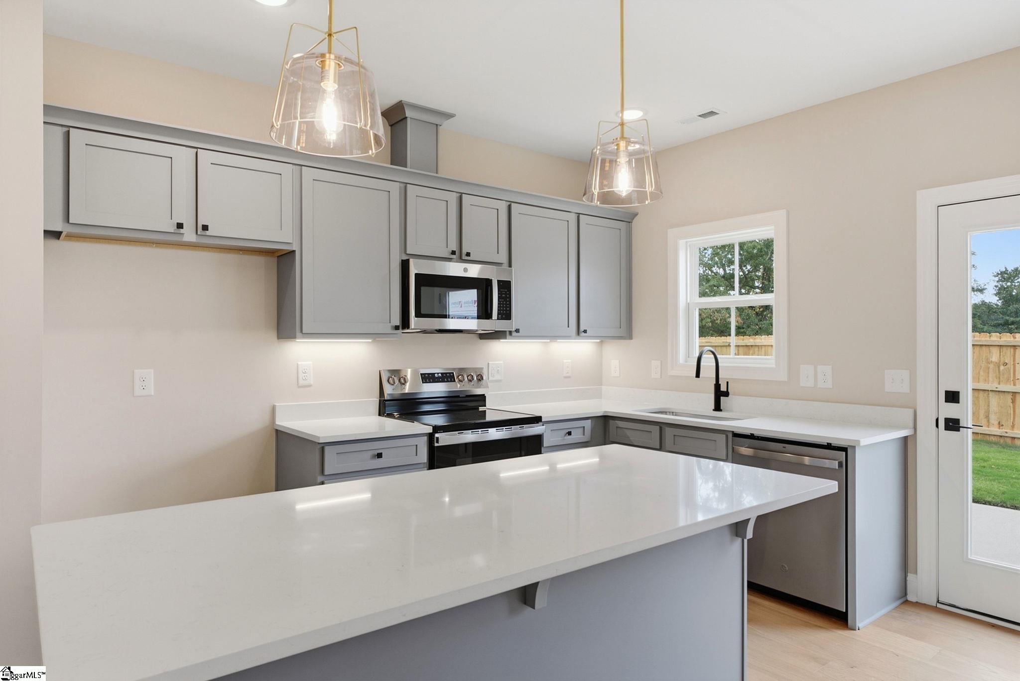 102 9th Street Property Photo 19