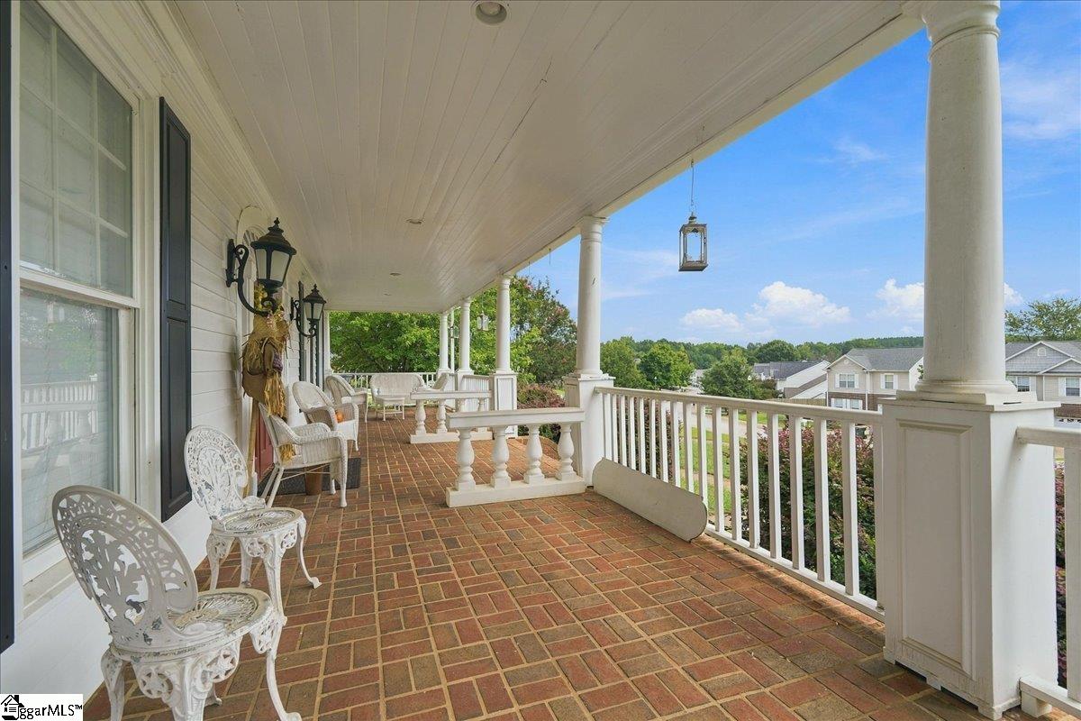 105 Marshland Lane Property Photo 7