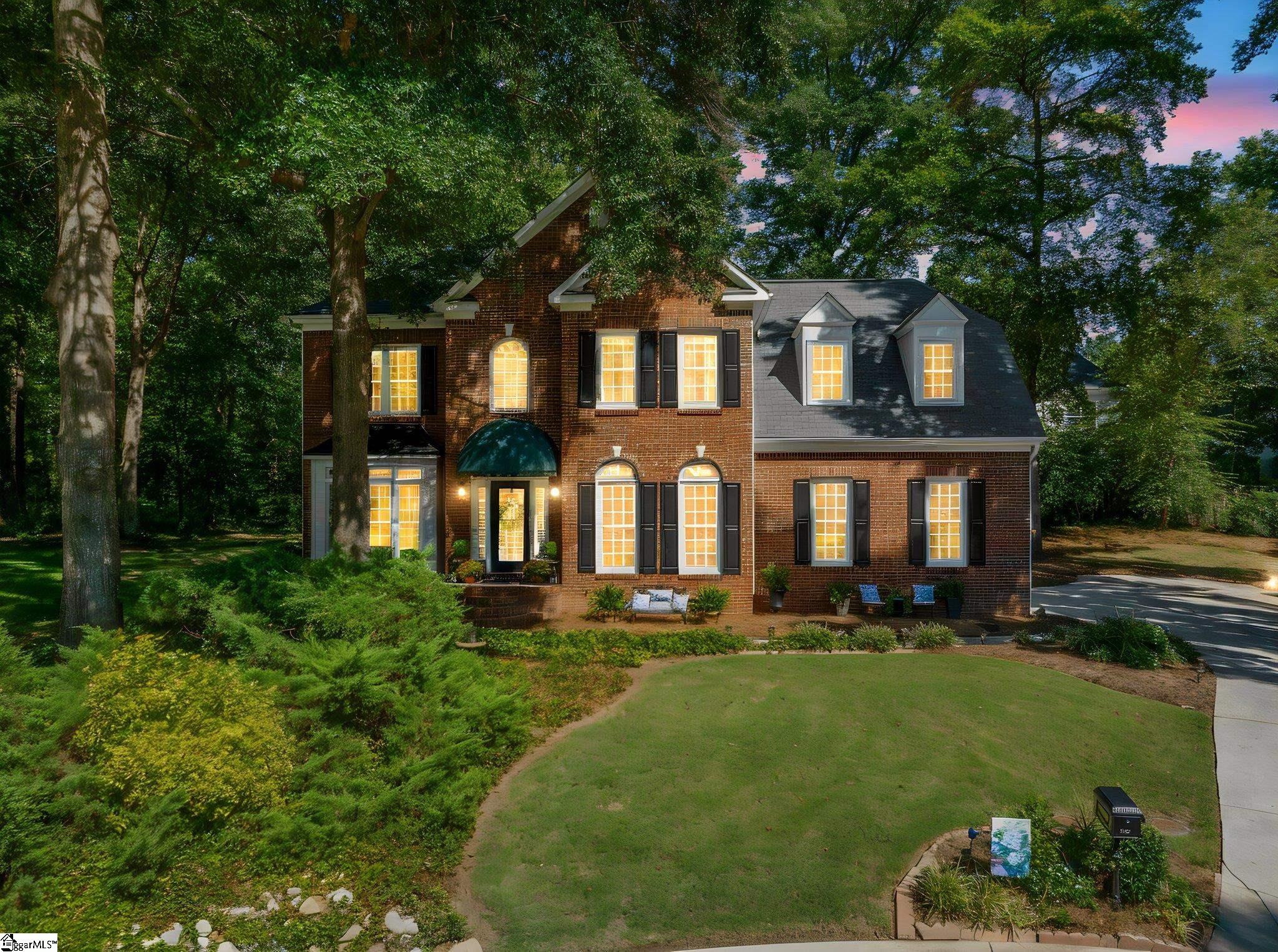 107 Willow Oak Court Property Photo 1