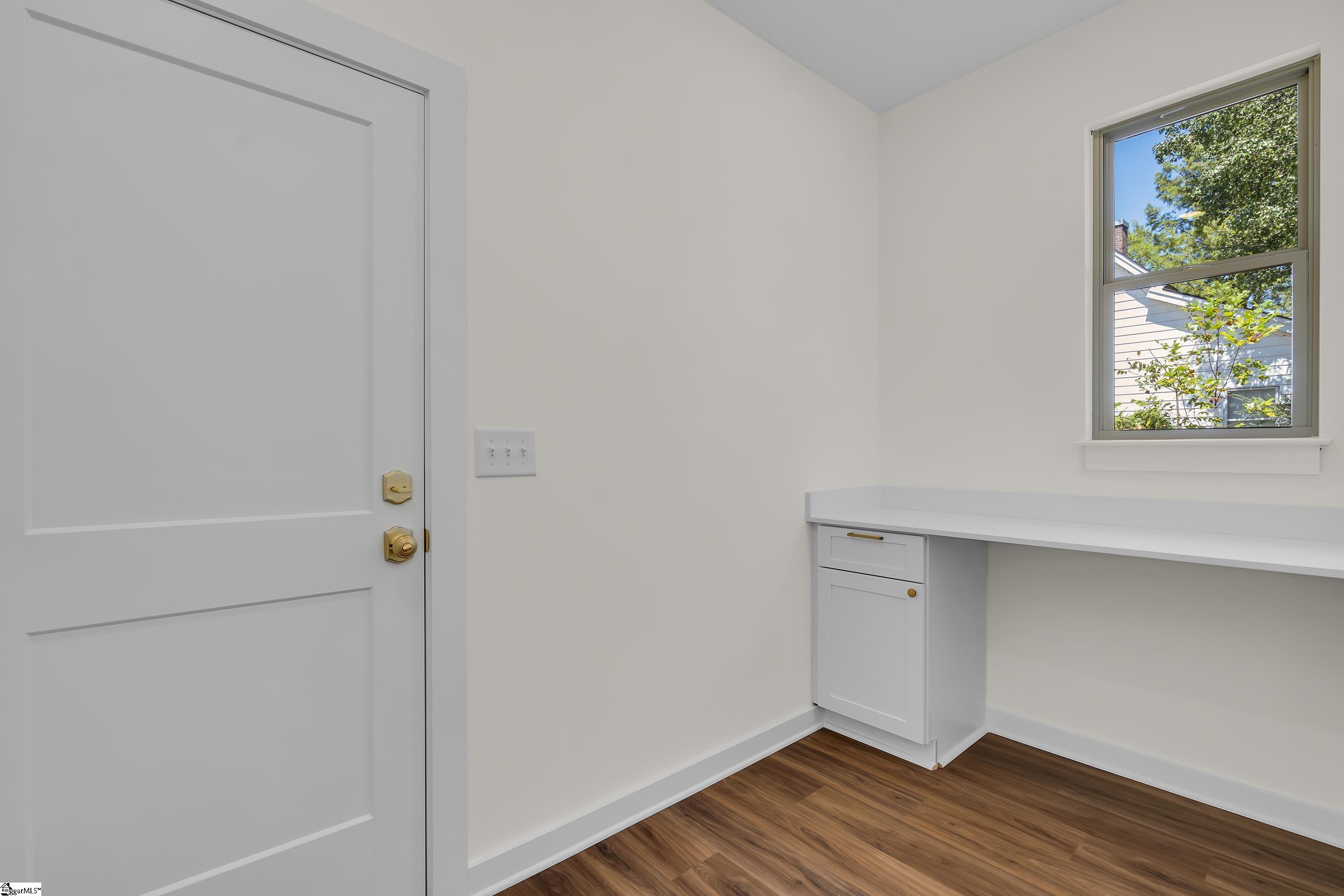 10b Hammett Street Property Photo 10