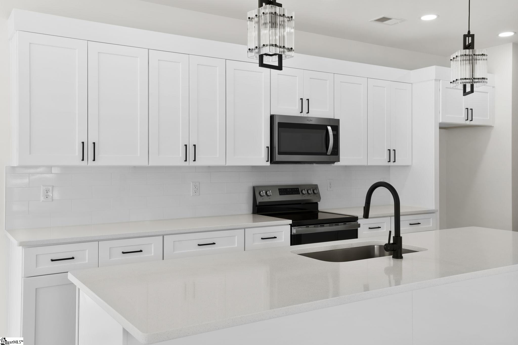 421 Ambiance Court Property Photo 4