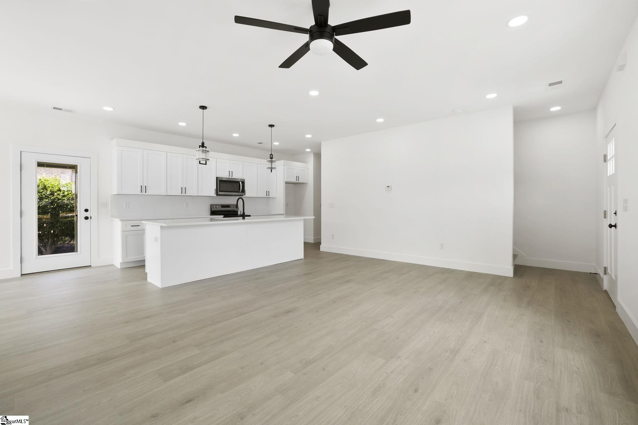 421 Ambiance Court Property Photo 5
