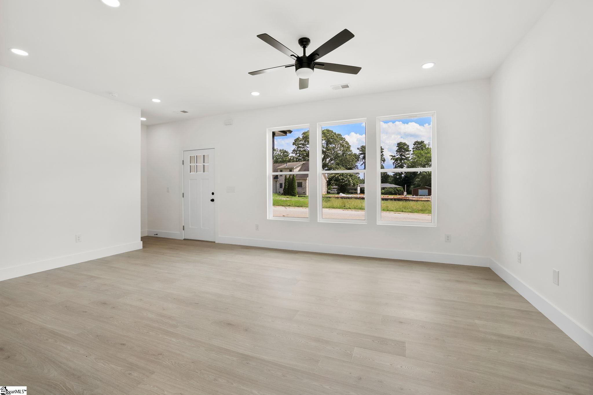421 Ambiance Court Property Photo 6