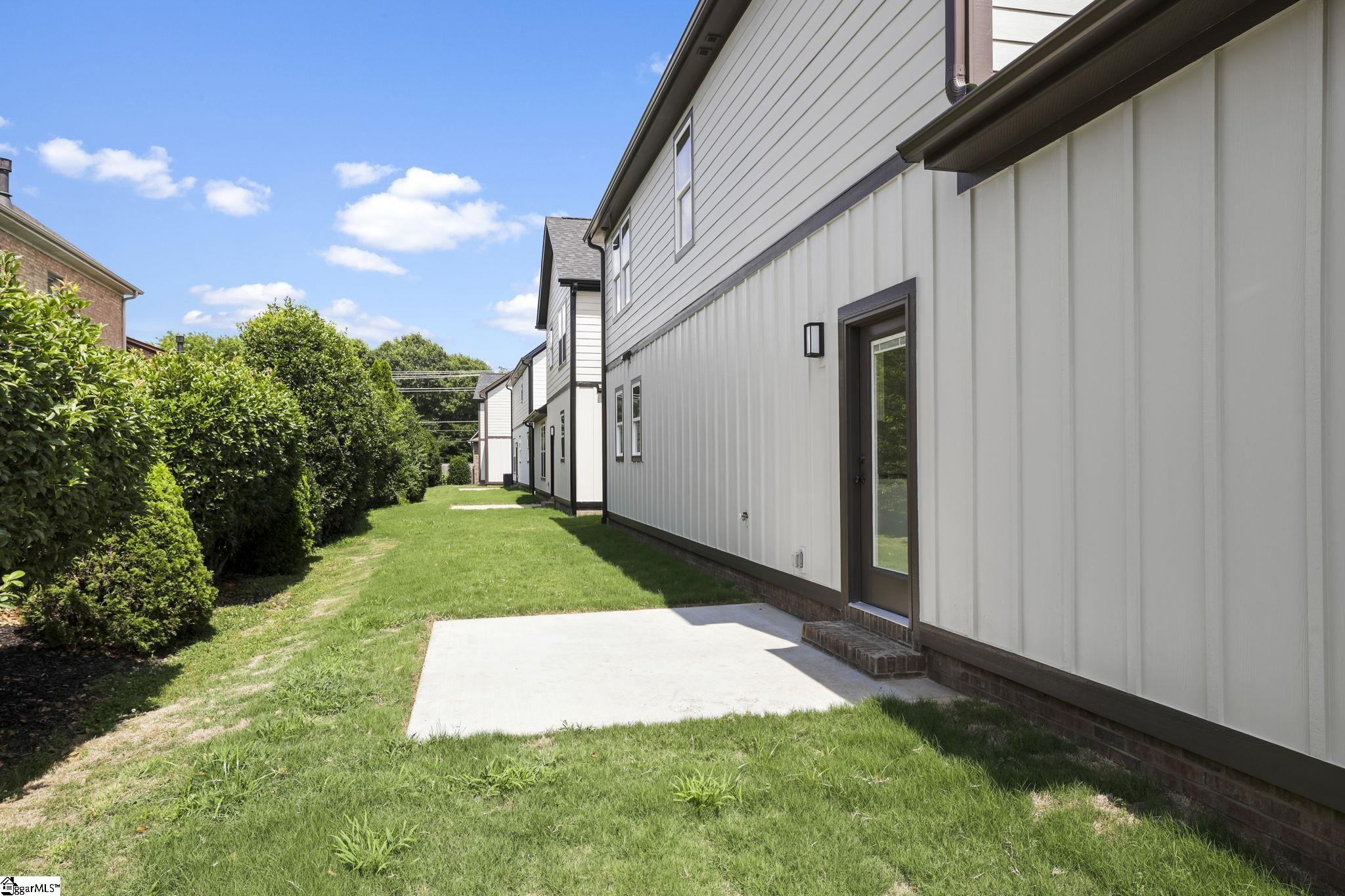 421 Ambiance Court Property Photo 10