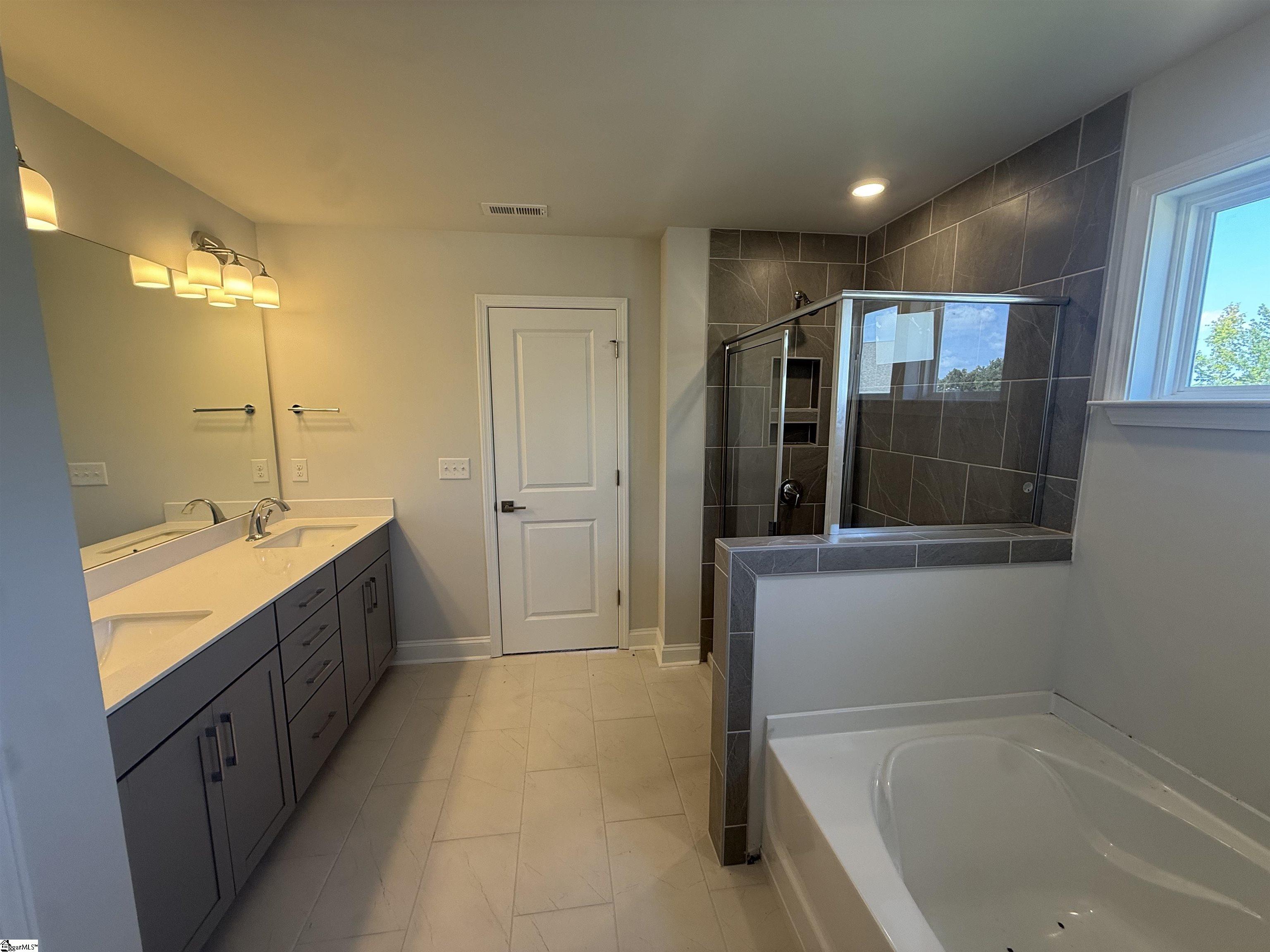 130 Anderson Oaks Lane Property Photo 7