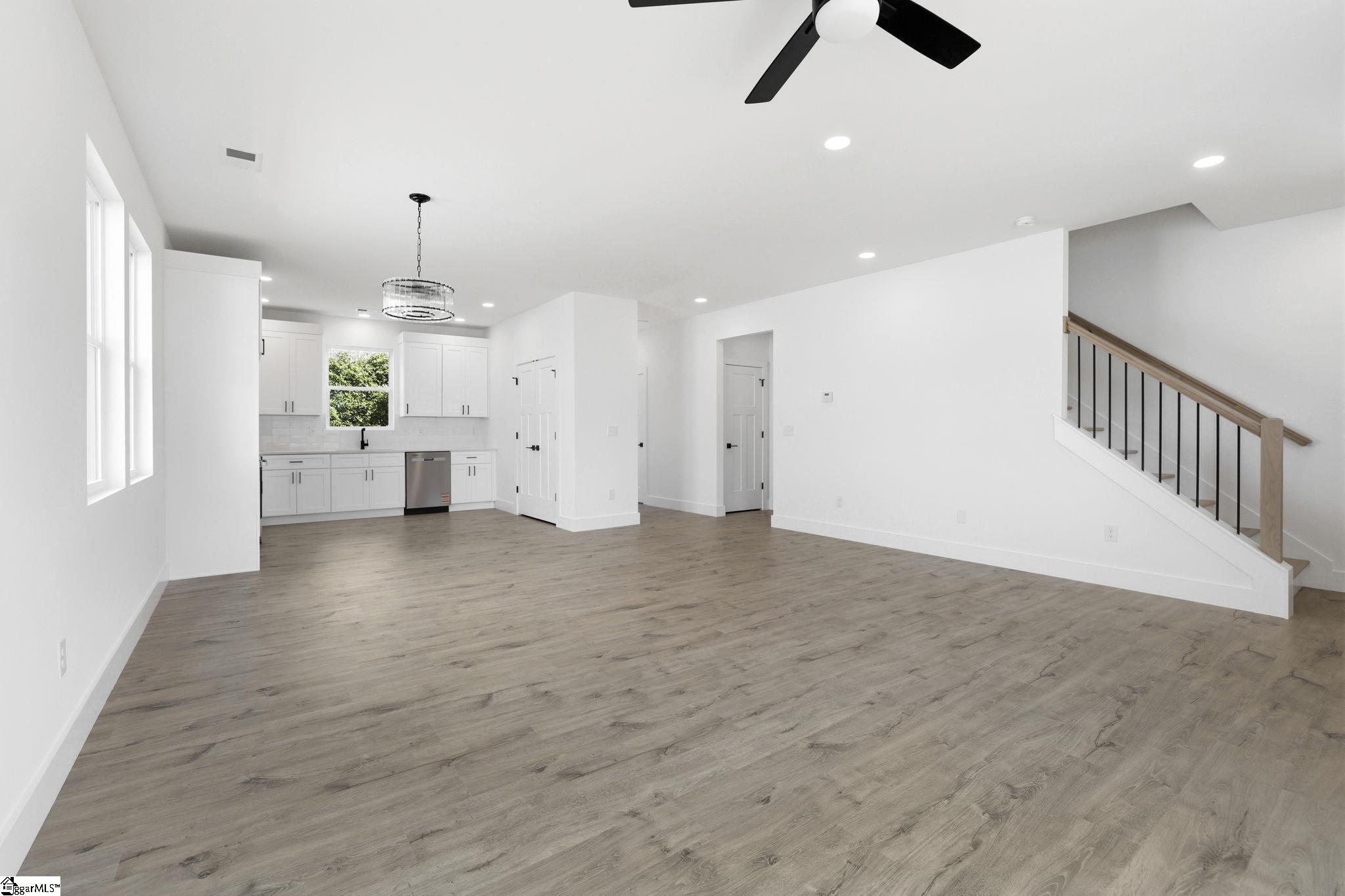 425 Ambiance Court Property Photo 2