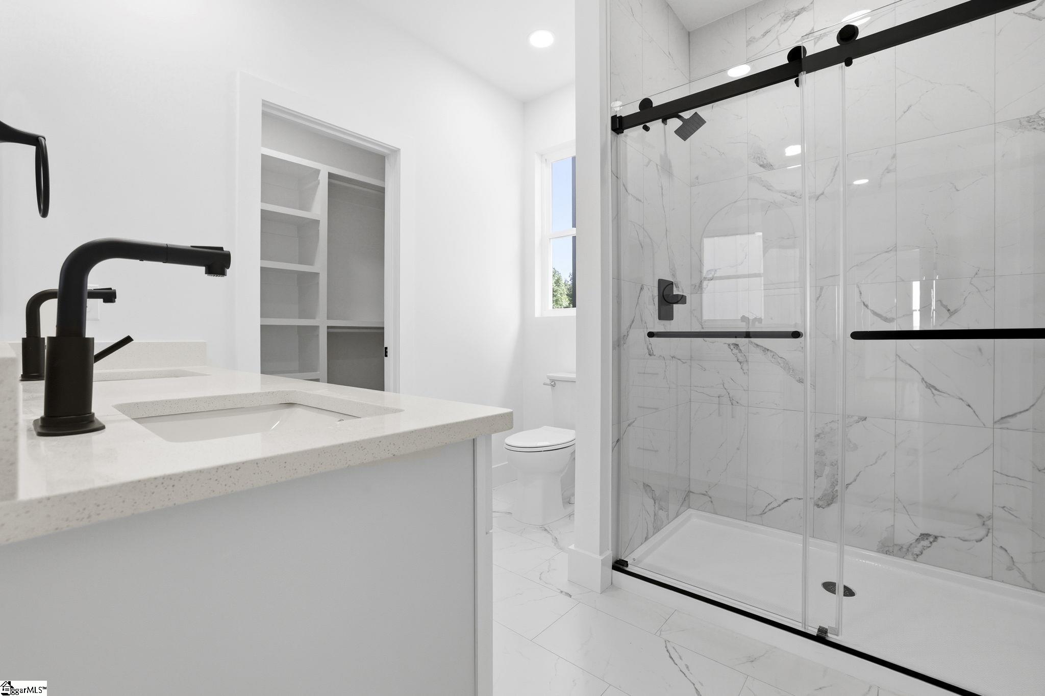 425 Ambiance Court Property Photo 15