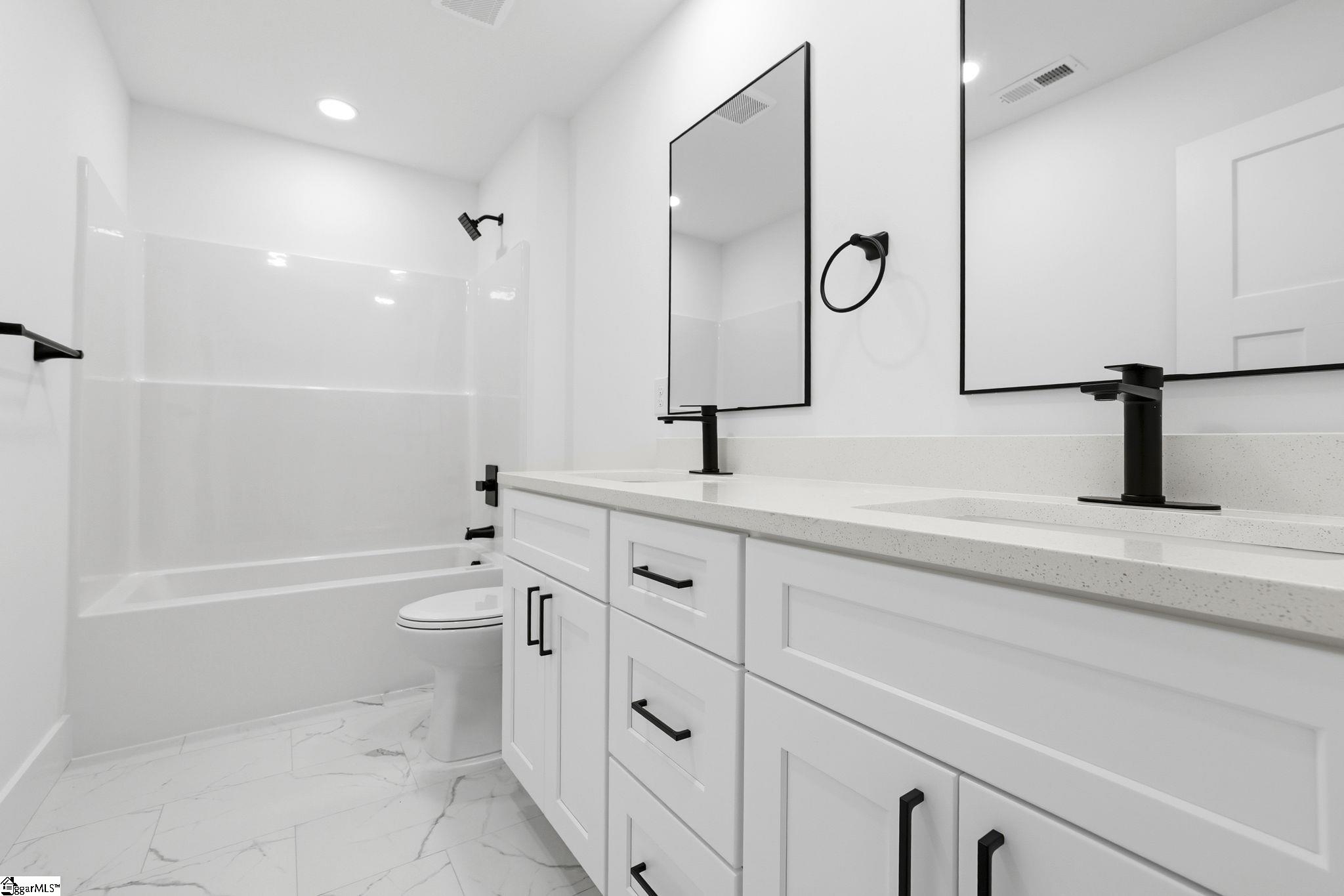 425 Ambiance Court Property Photo 18