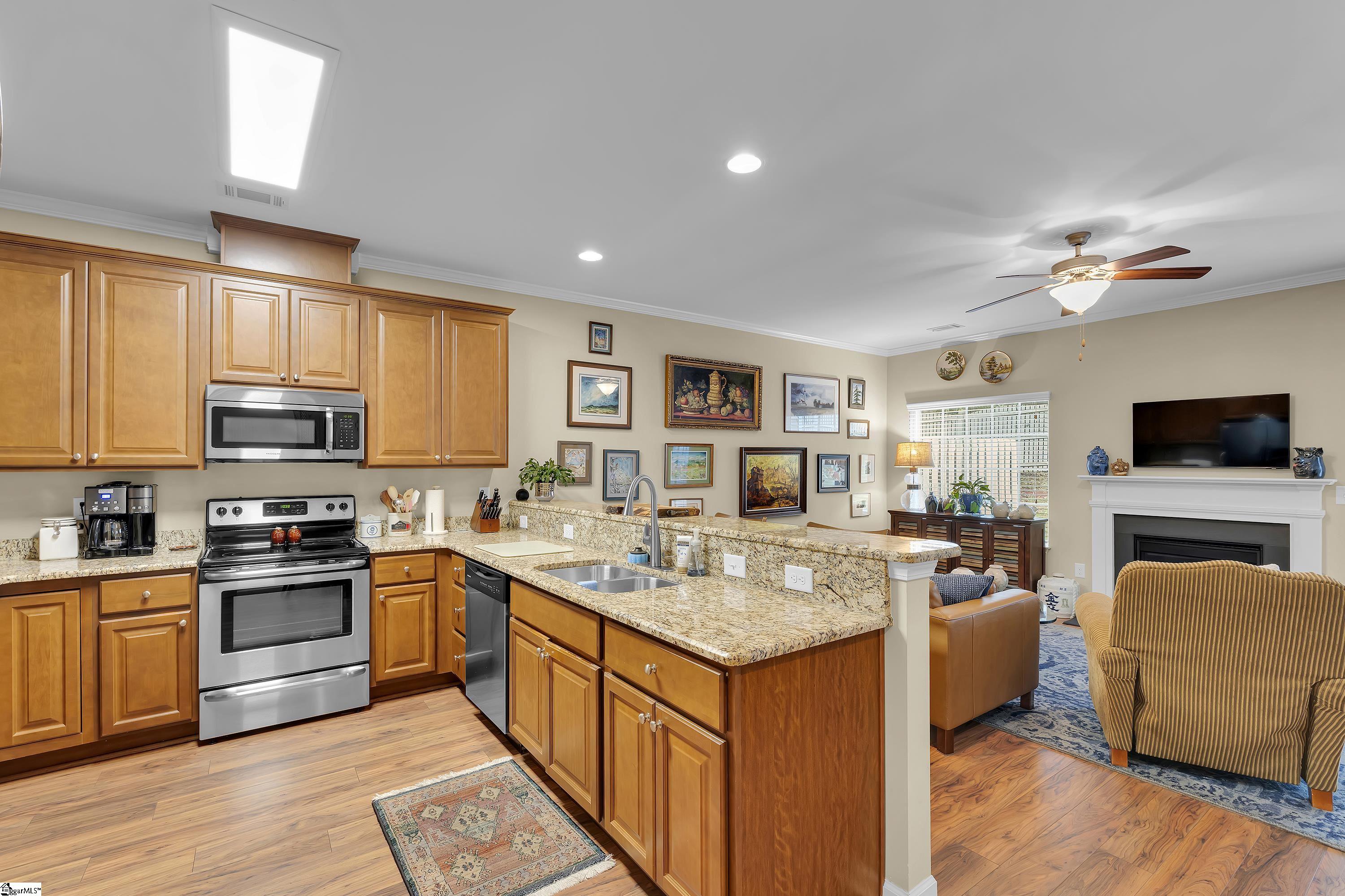205 Shady Grove Drive Property Photo 4