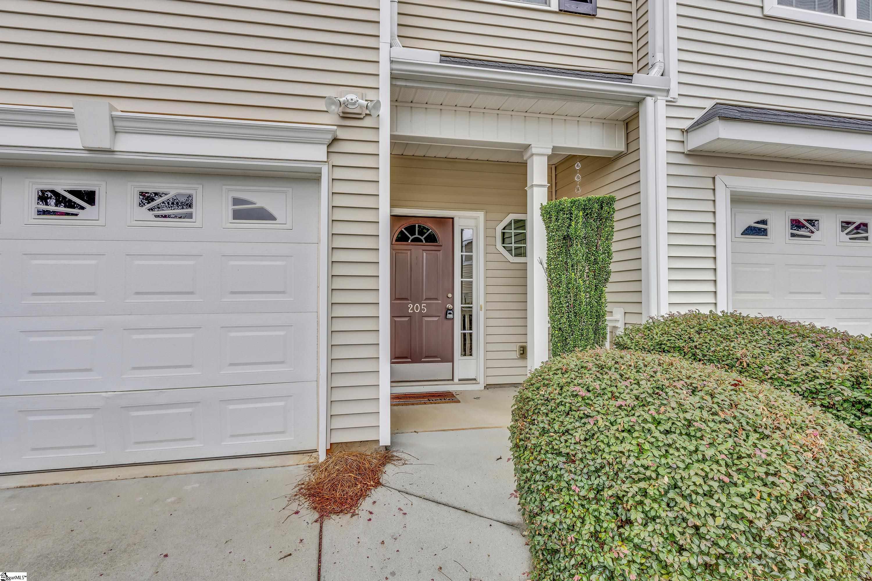 205 Shady Grove Drive Property Photo 8