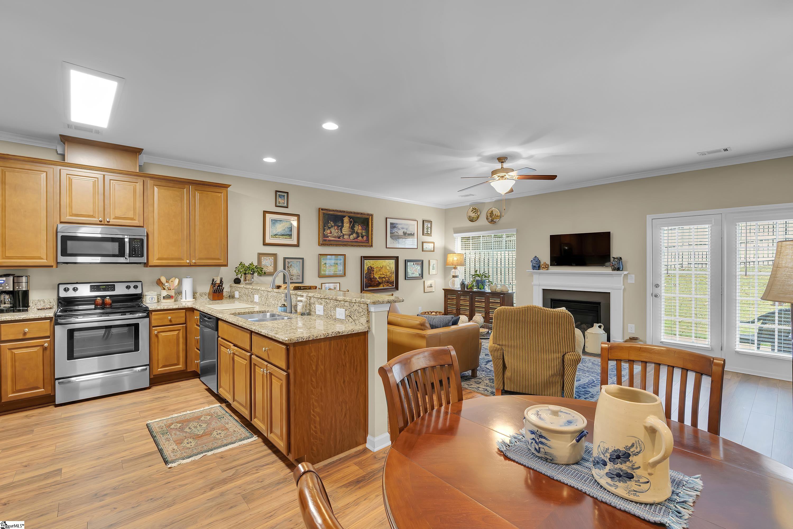 205 Shady Grove Drive Property Photo 14