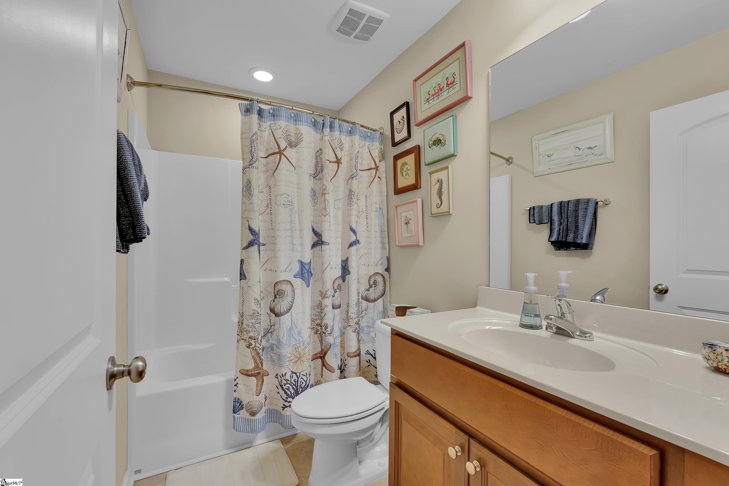 205 Shady Grove Drive Property Photo 18