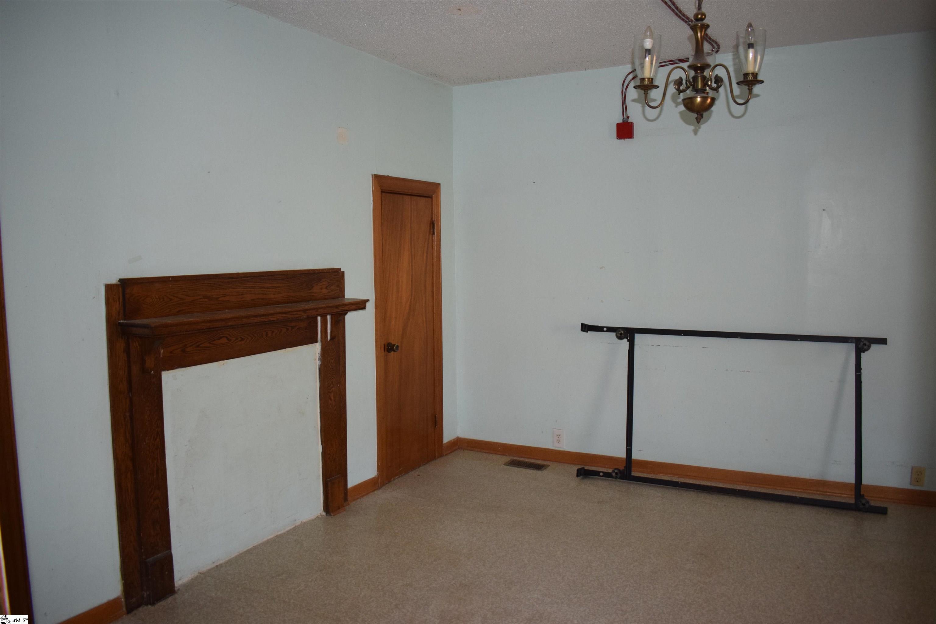 2470 Old Mill Road Property Photo 6
