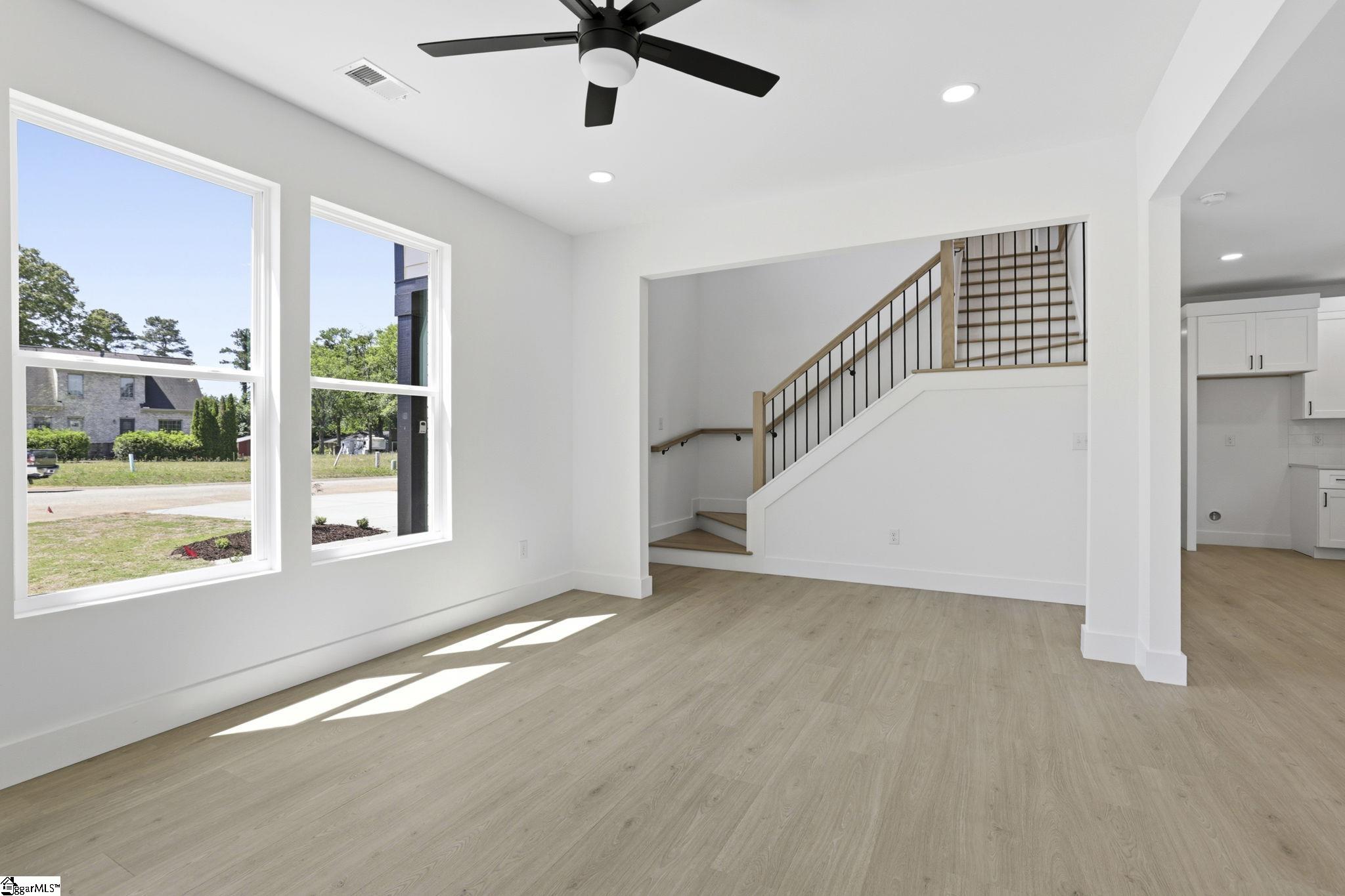 429 Ambiance Court Property Photo 2