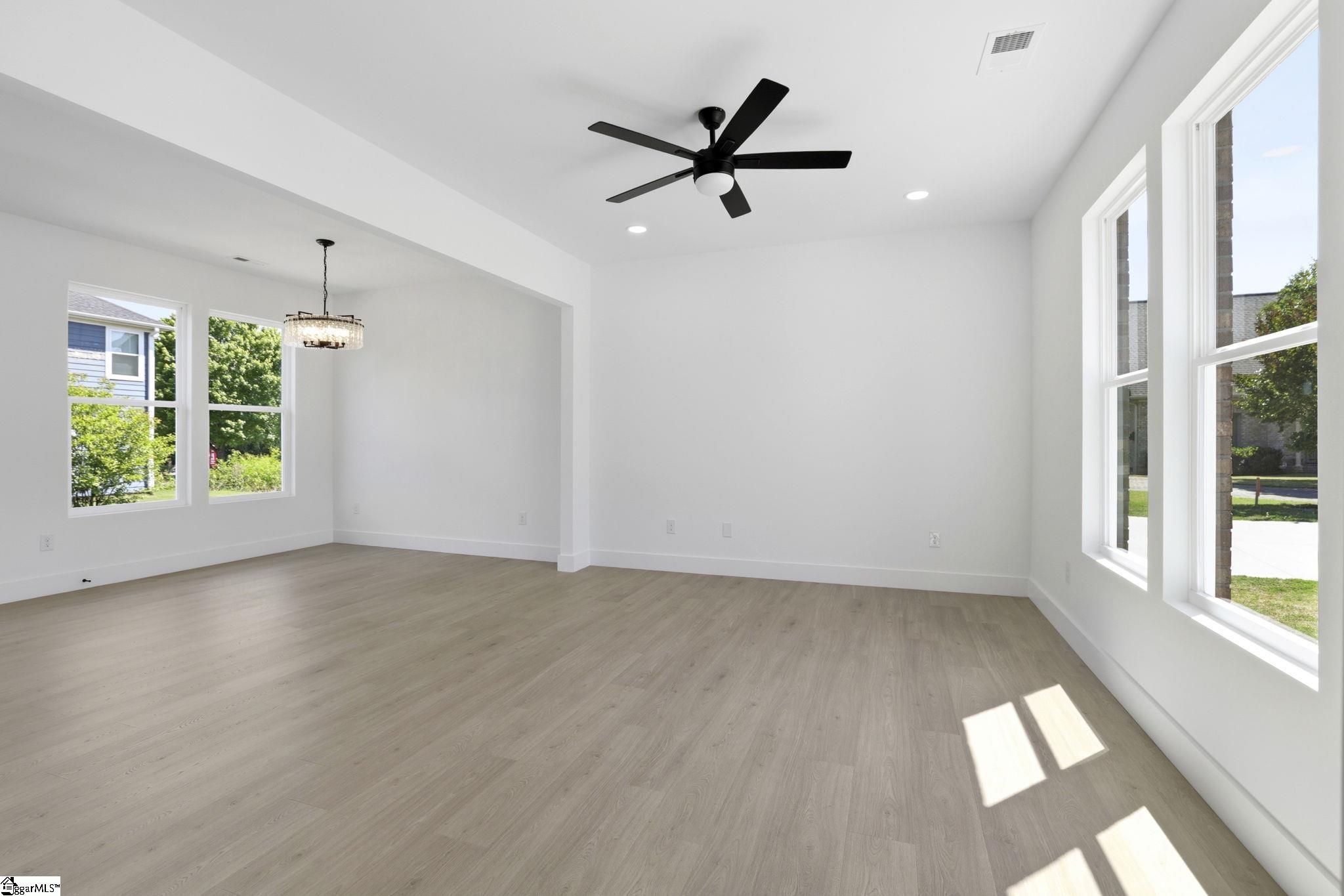 429 Ambiance Court Property Photo 5