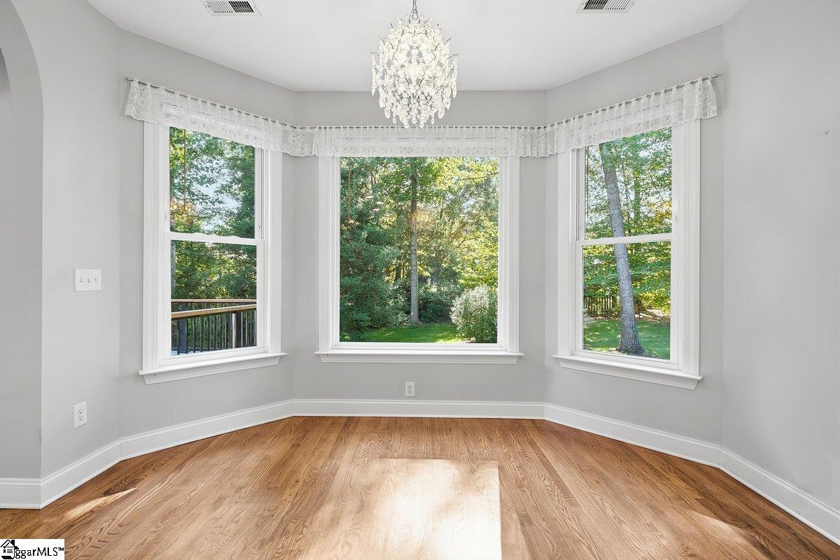 1 Mandarin Circle Property Photo 10