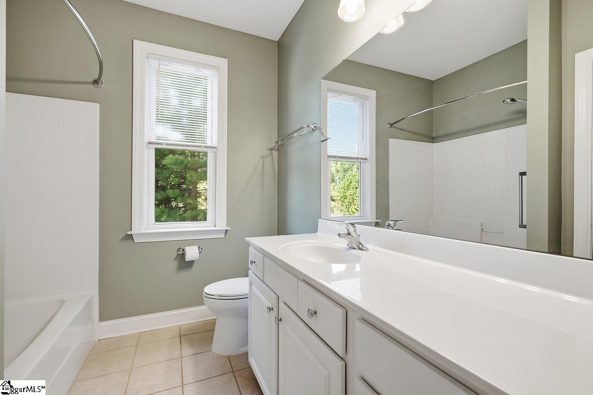 1 Mandarin Circle Property Photo 14