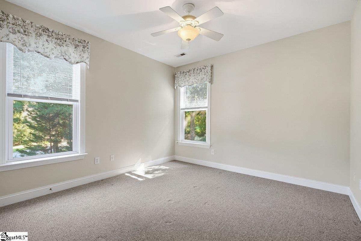 1 Mandarin Circle Property Photo 15