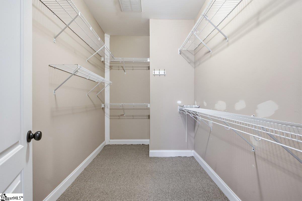 1 Mandarin Circle Property Photo 20