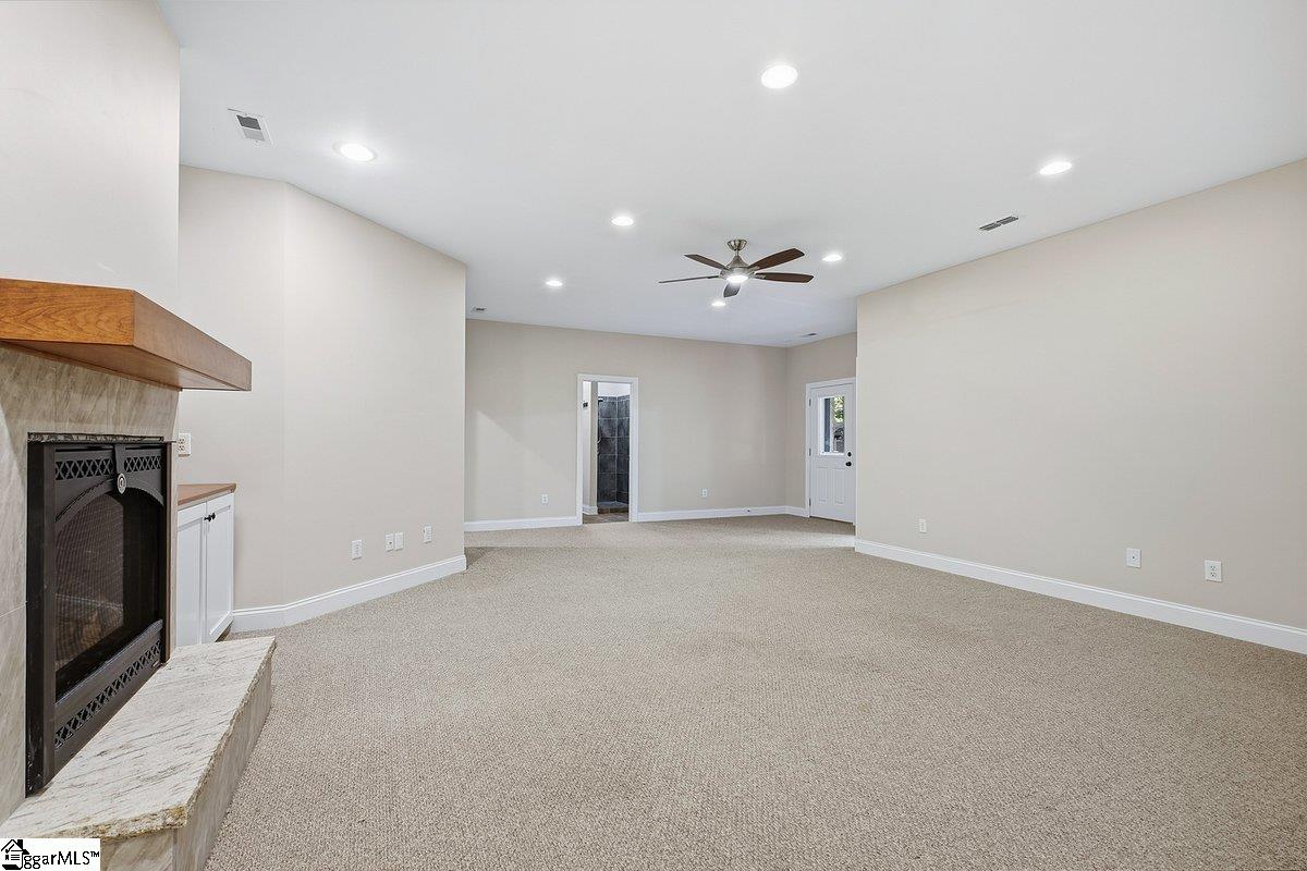 1 Mandarin Circle Property Photo 24