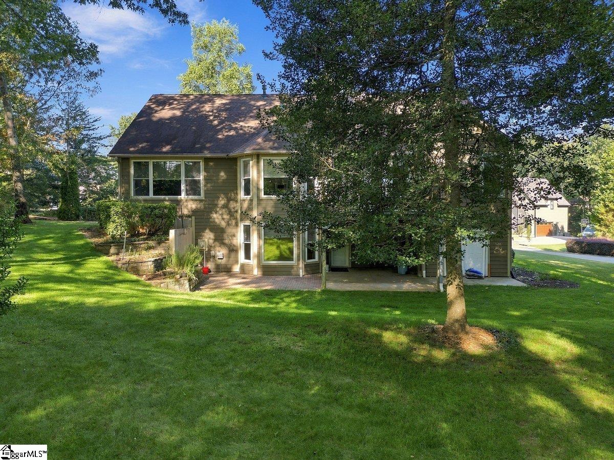1 Mandarin Circle Property Photo 41