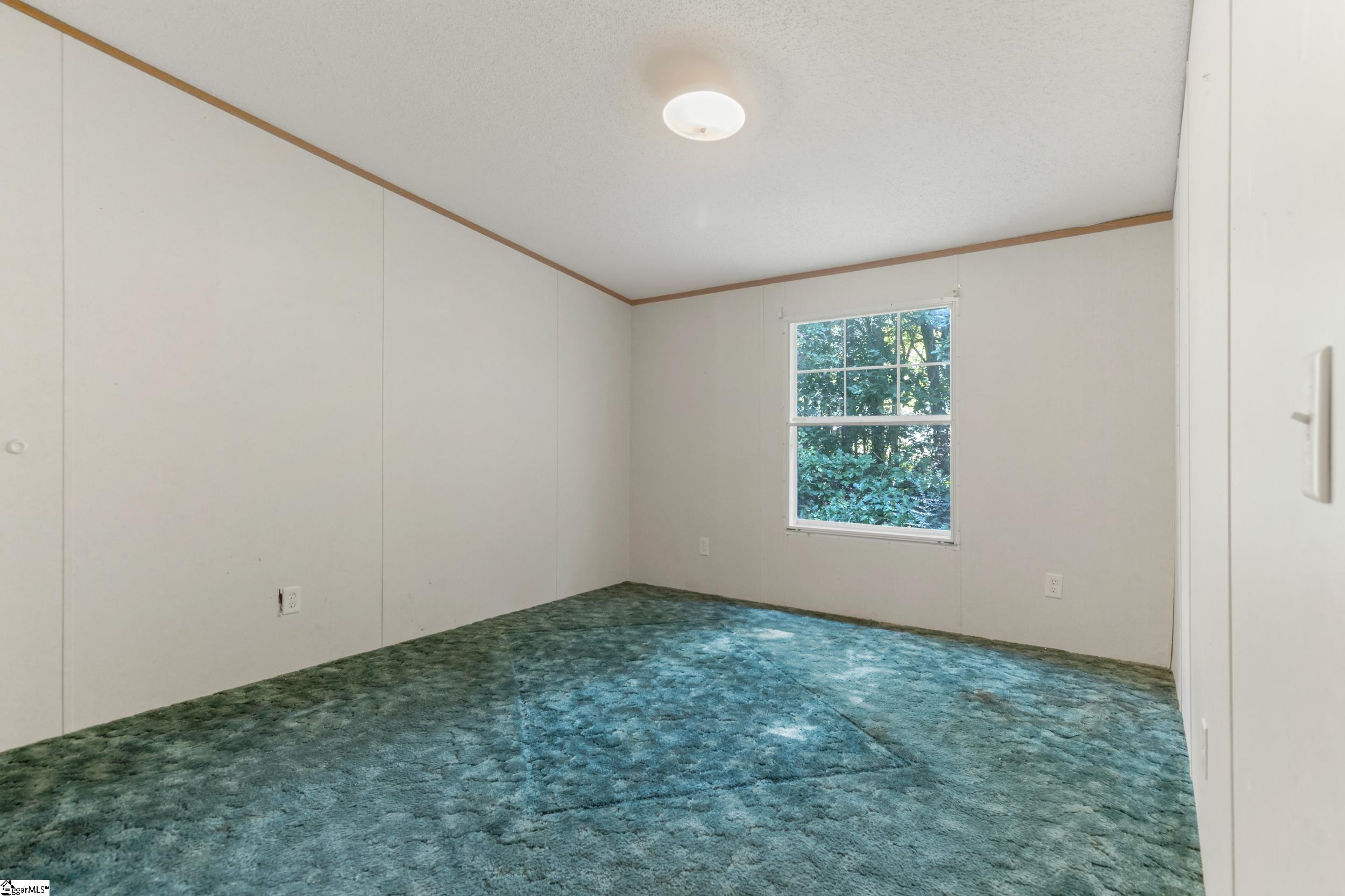 214 Chantilly Circle Property Photo 20