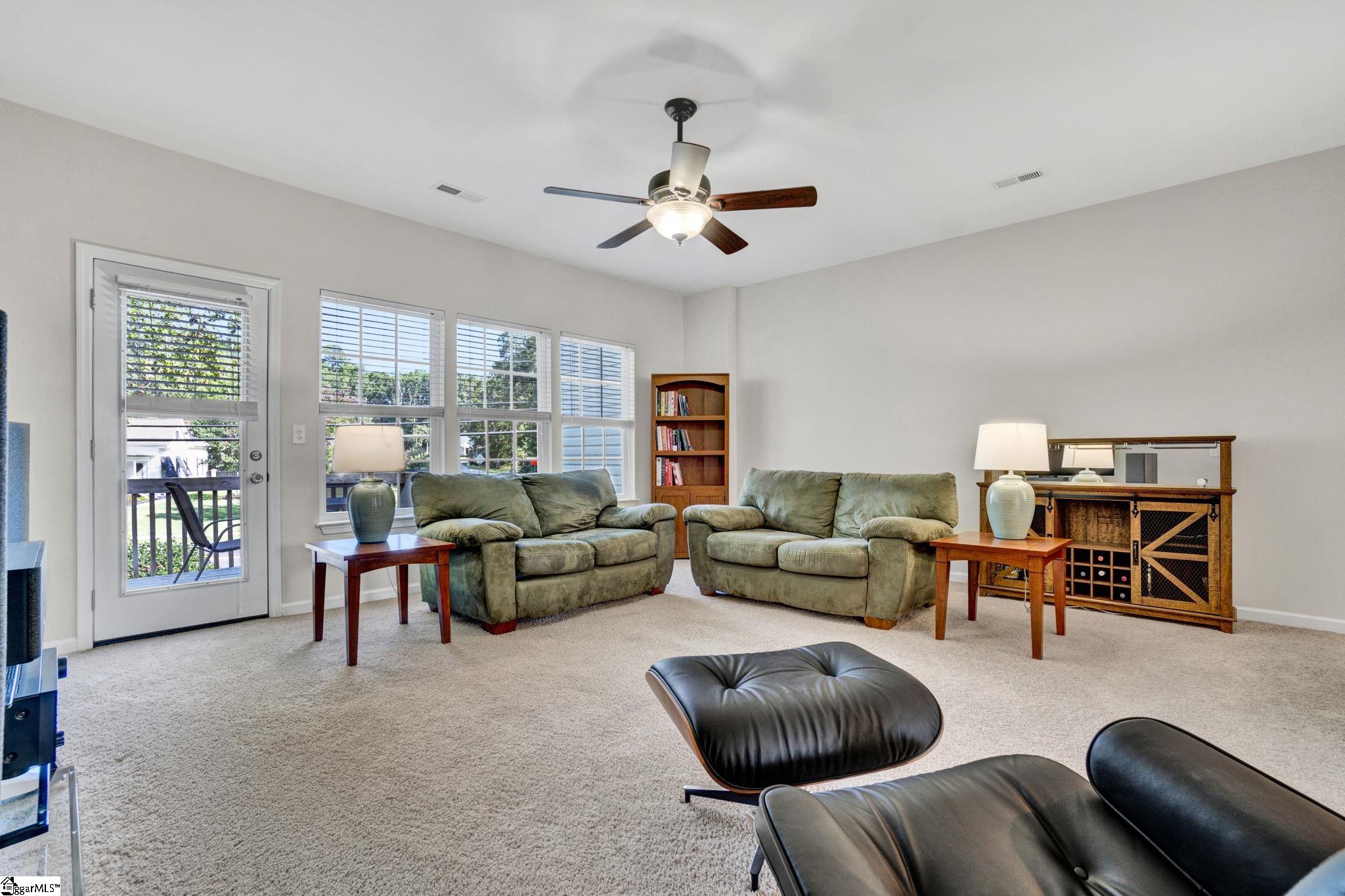112 Sylvan Oak Way Property Photo 14