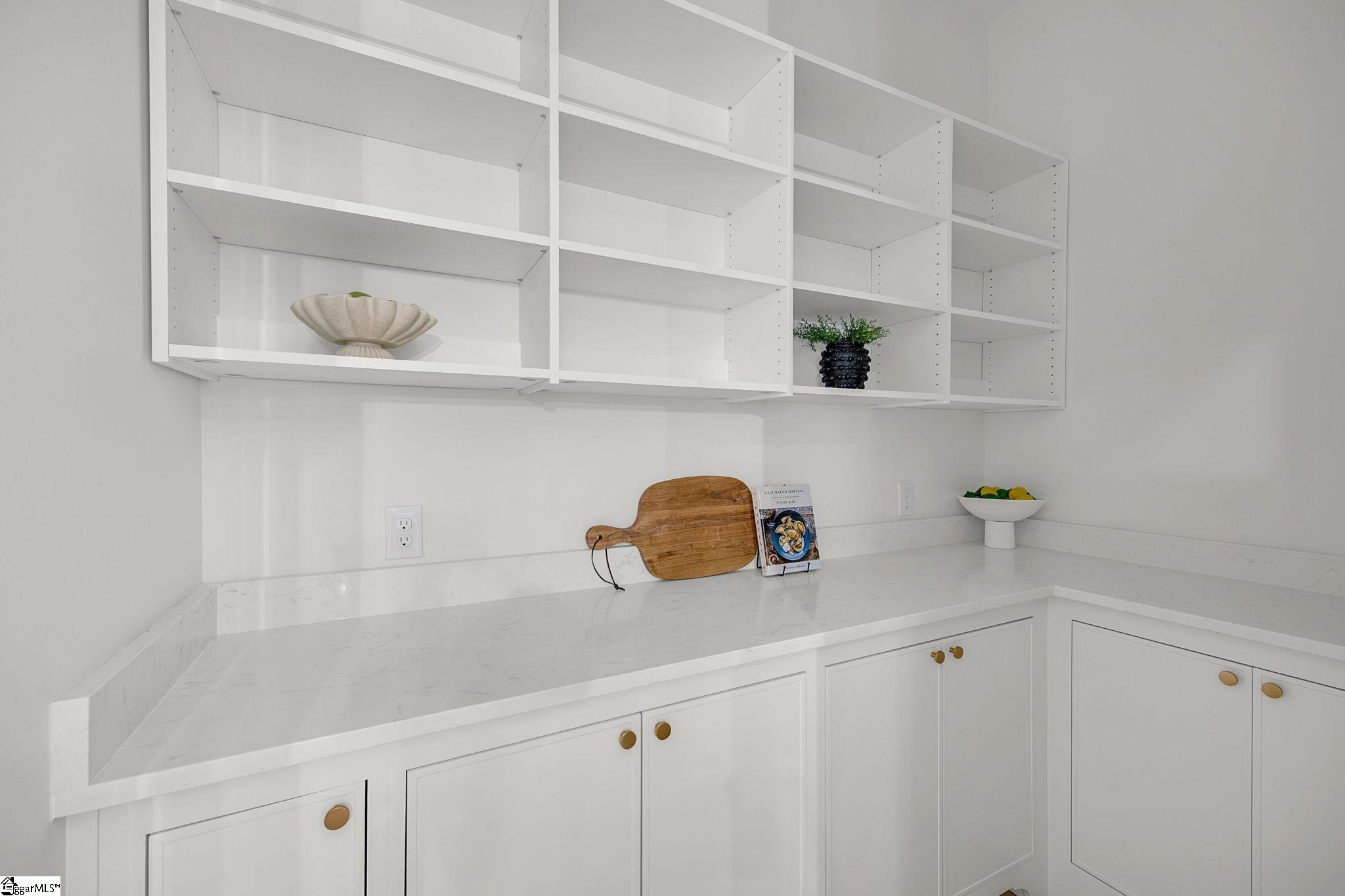 407 Pinckney Street Property Photo 15