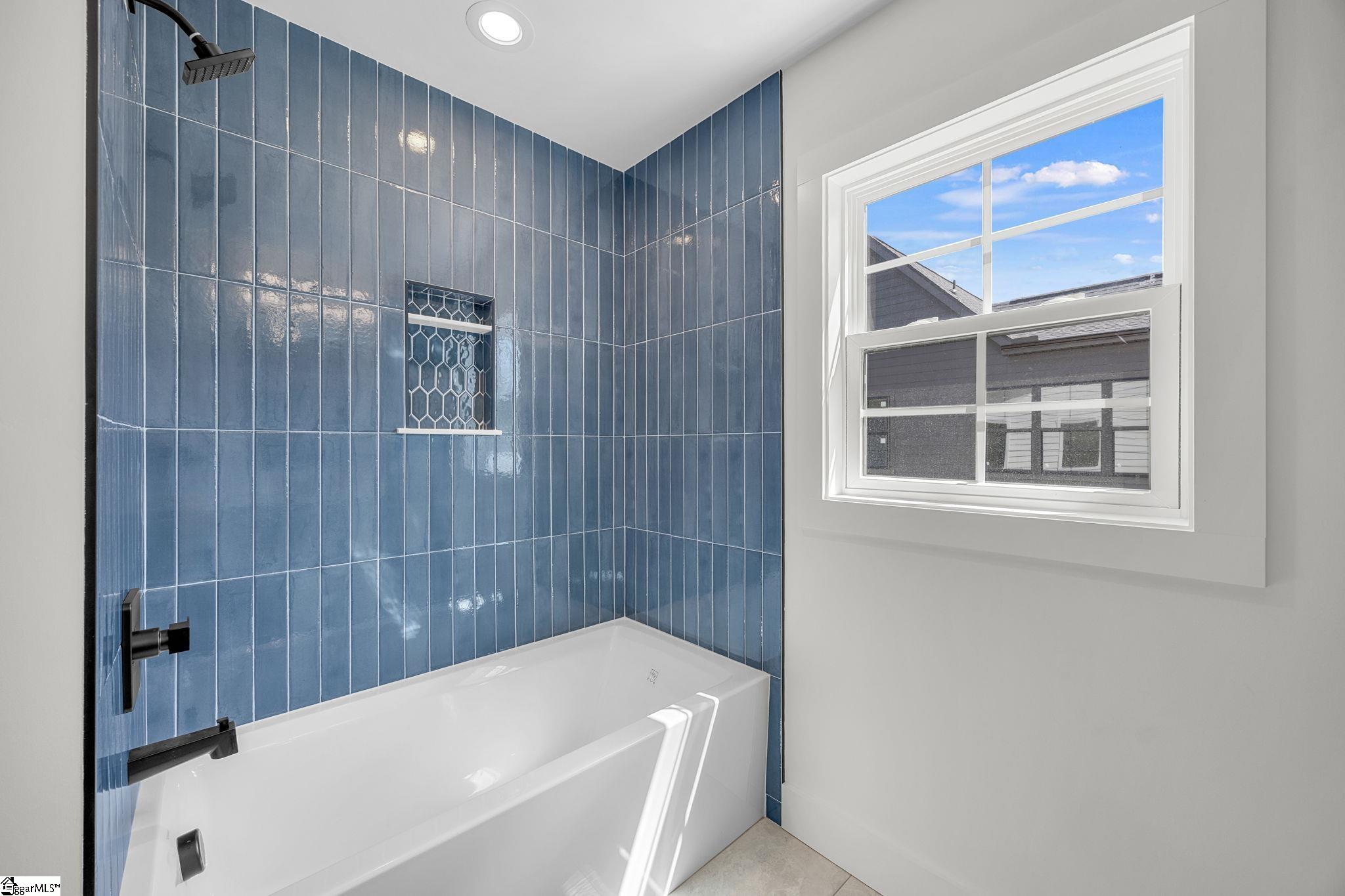 407 Pinckney Street Property Photo 24