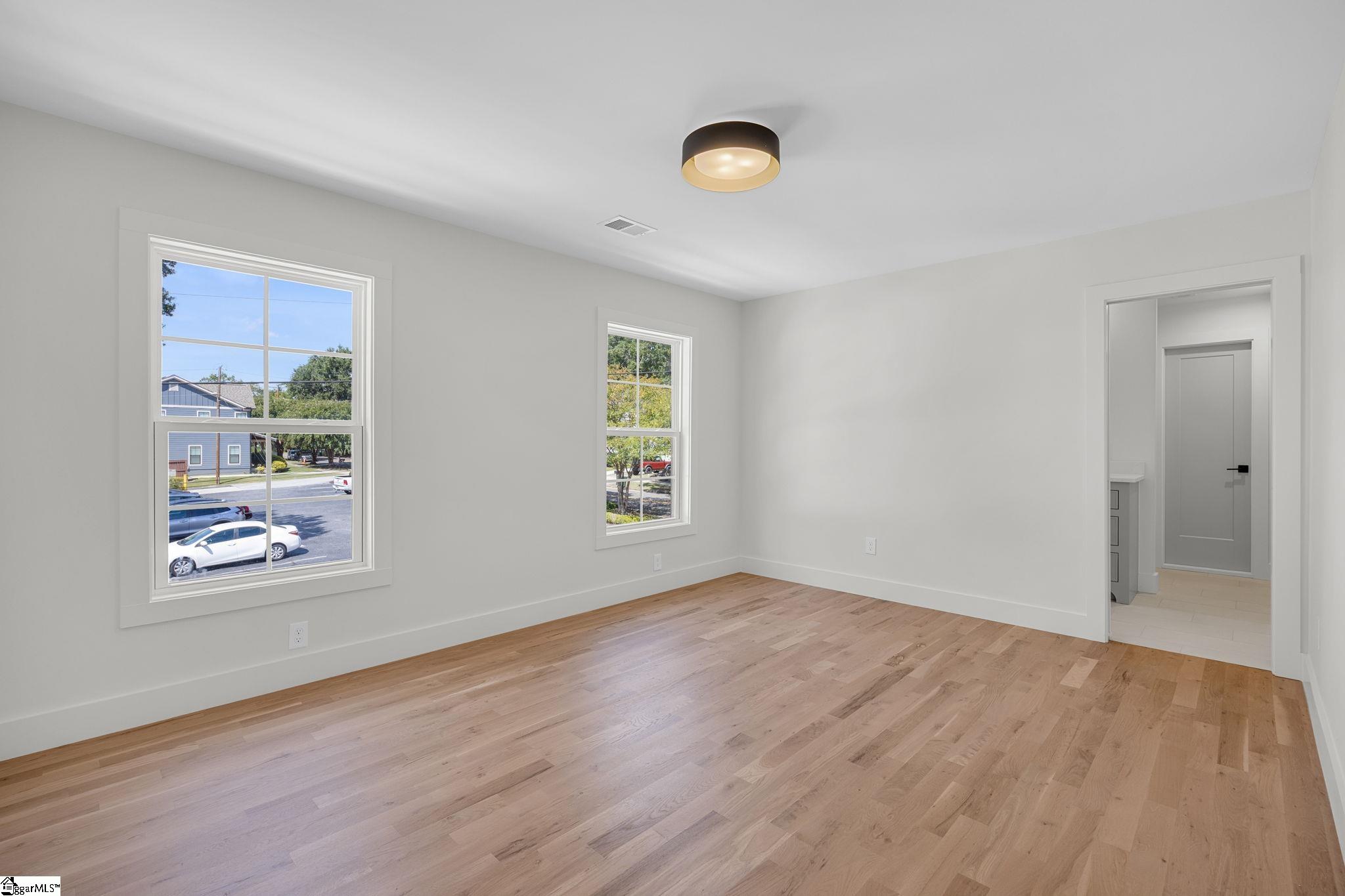 407 Pinckney Street Property Photo 26