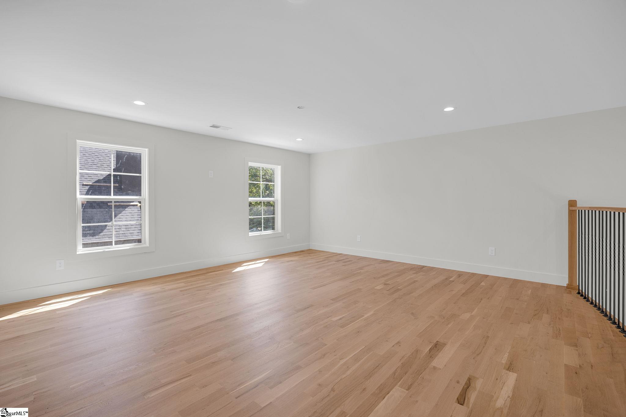 407 Pinckney Street Property Photo 28