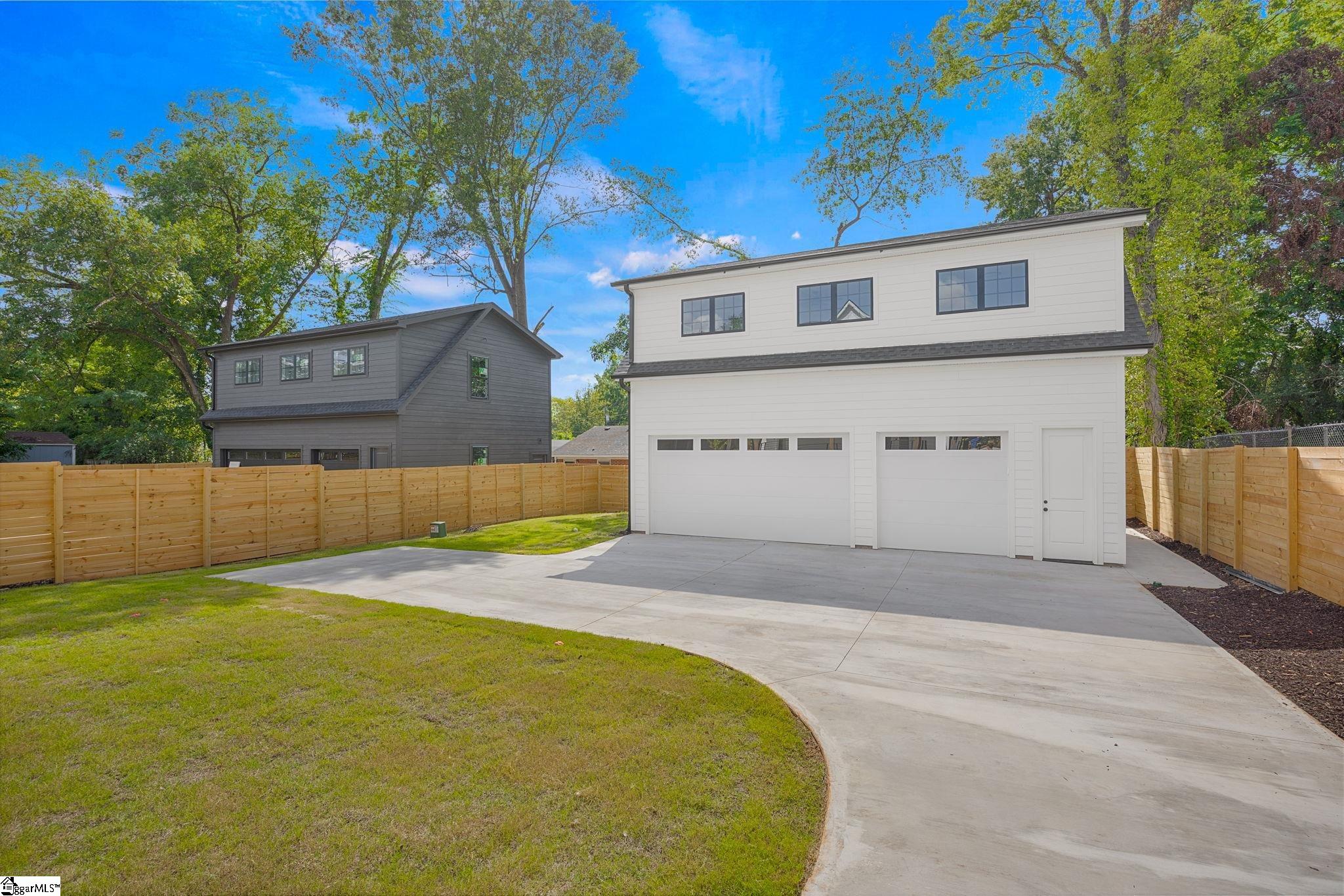 407 Pinckney Street Property Photo 33