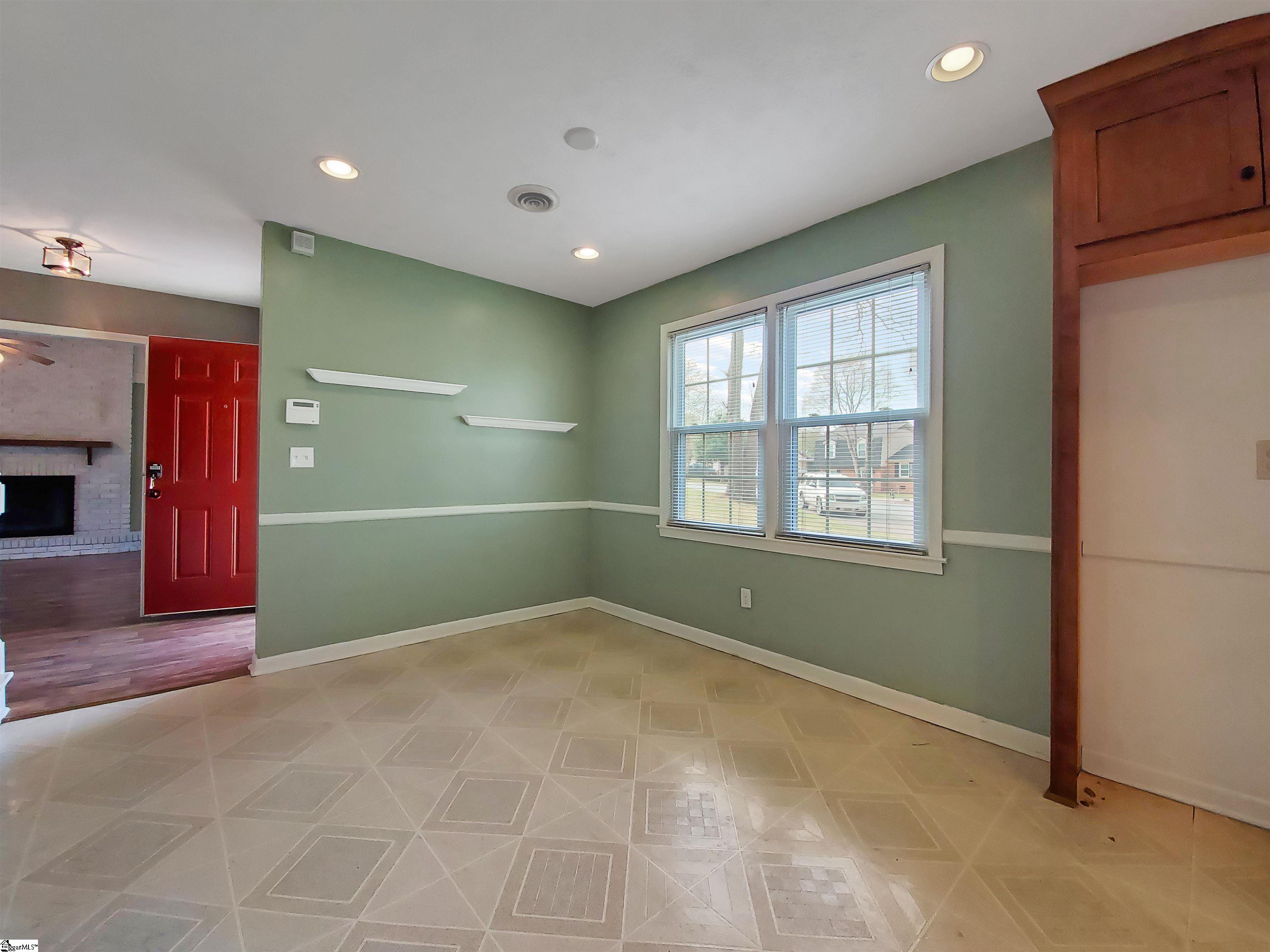 1603935 Property Photo 15