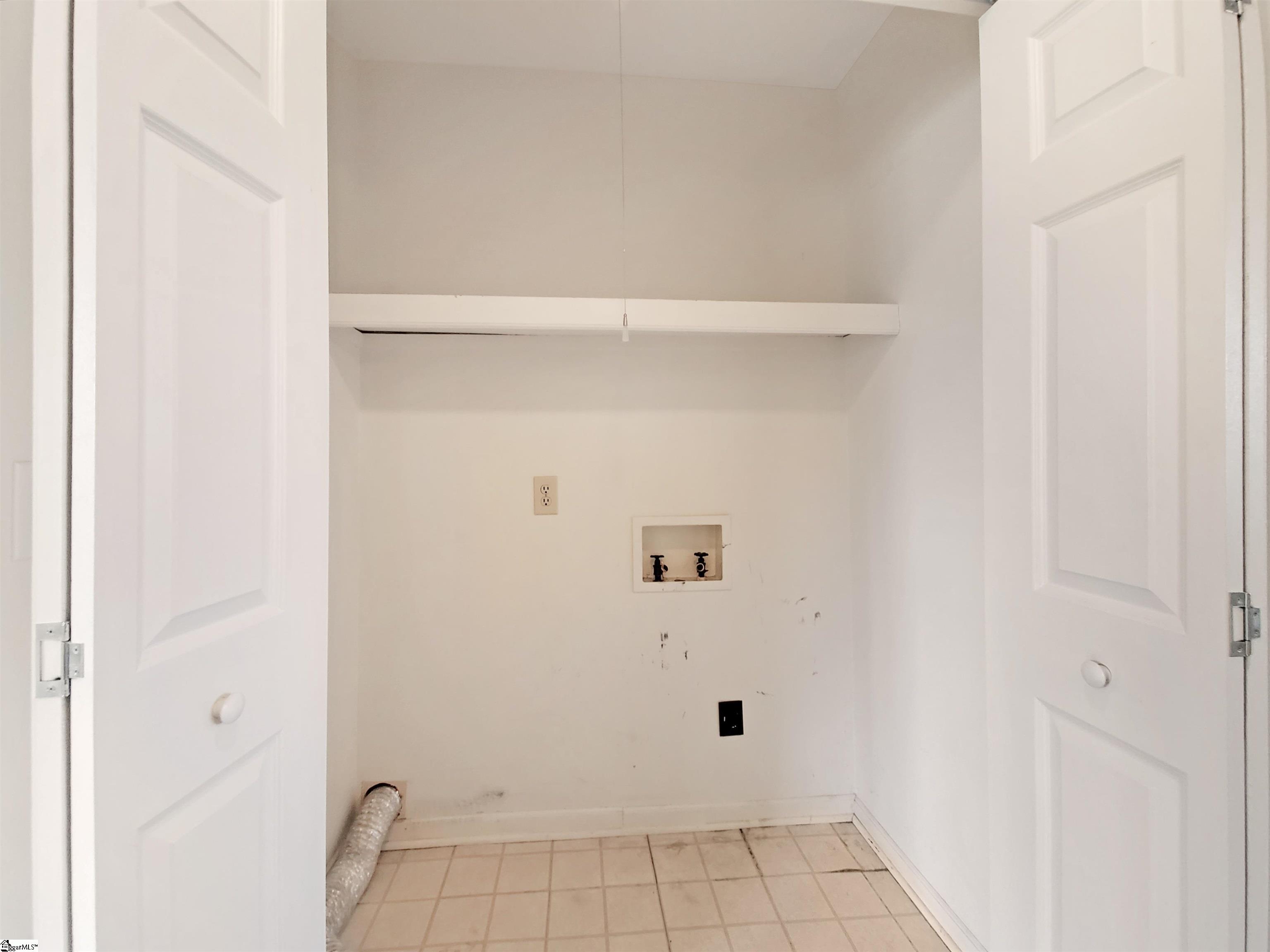 1603935 Property Photo 20