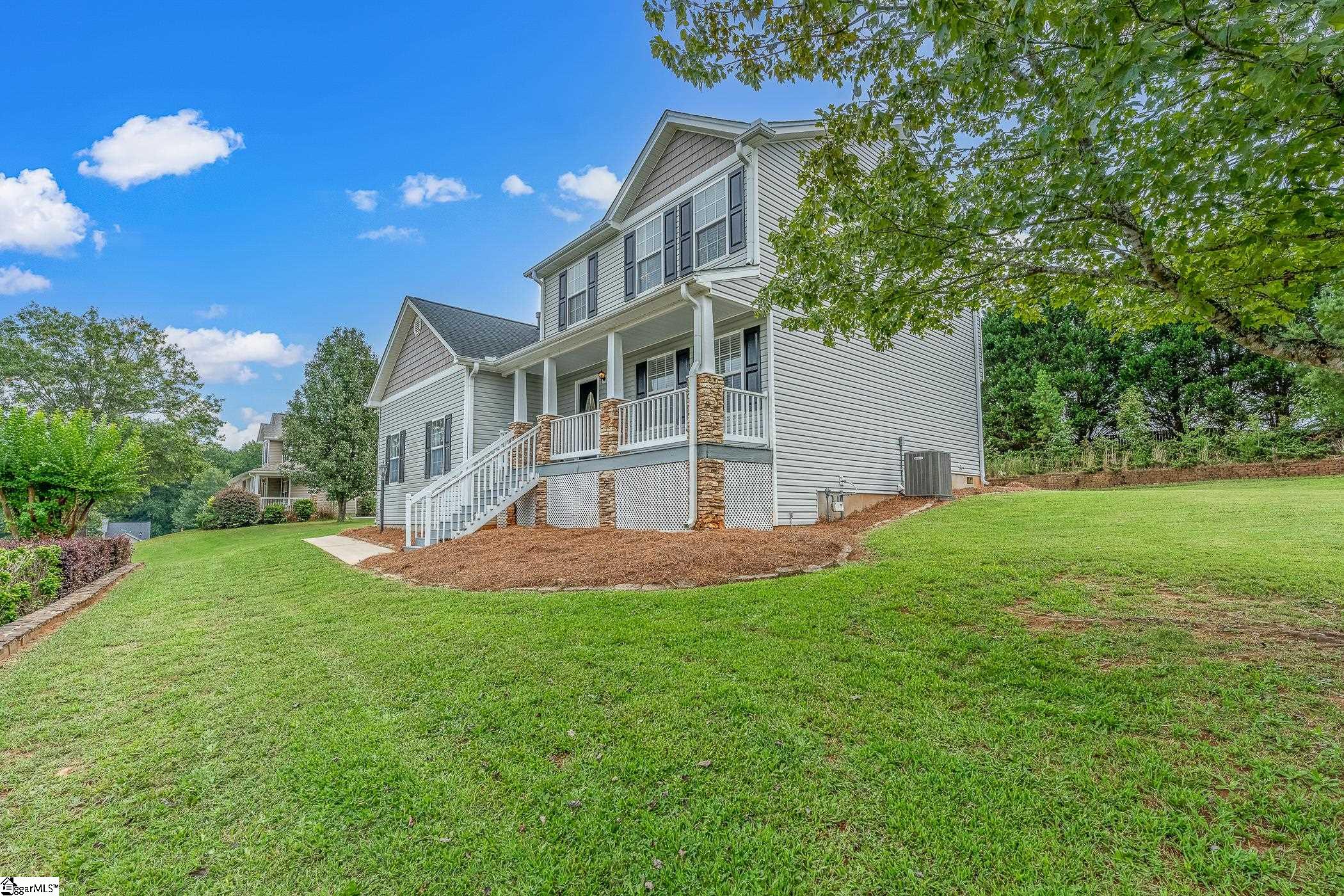156 Faulkner Circle Property Photo 2