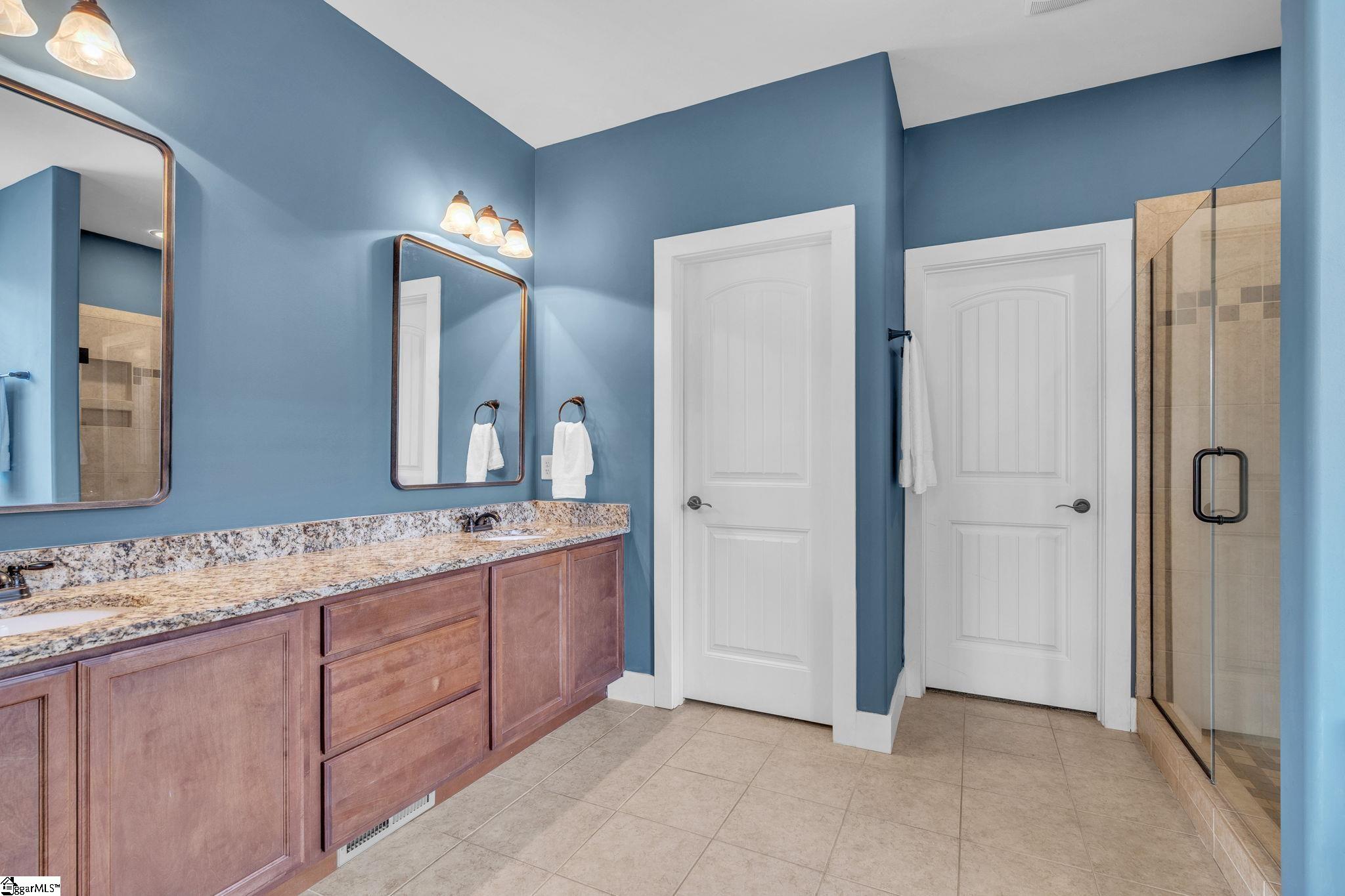 2 Meadowgold Lane Property Photo 20