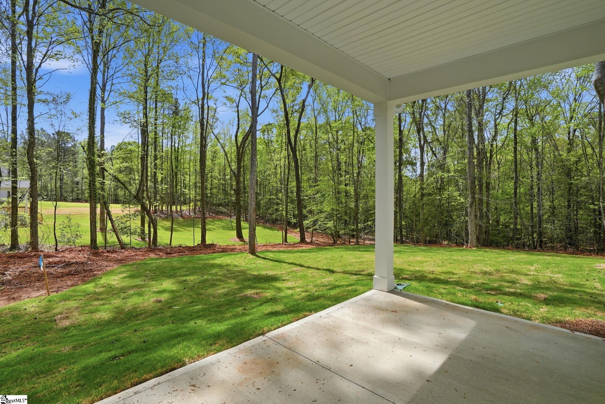 1518 Shirley Drive Property Photo 2