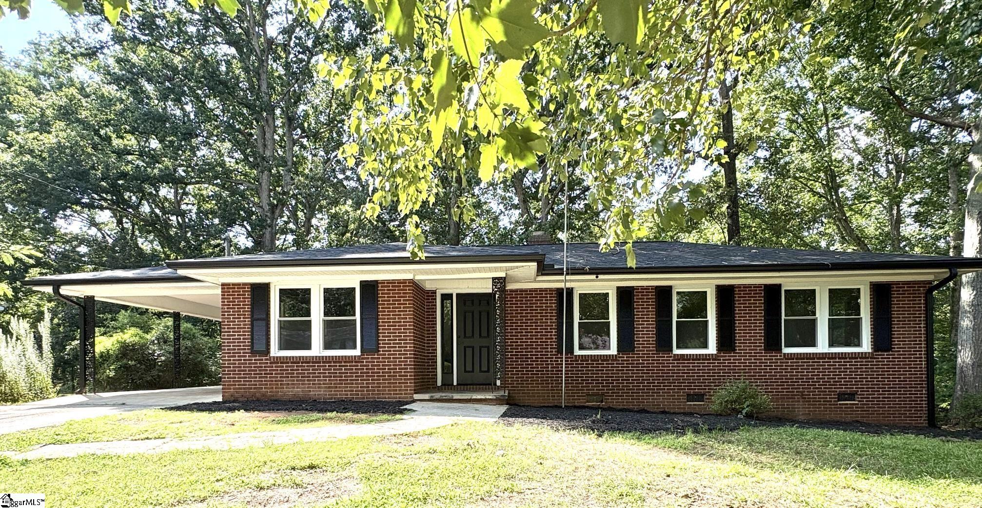 117 Anderson Avenue Property Photo 1
