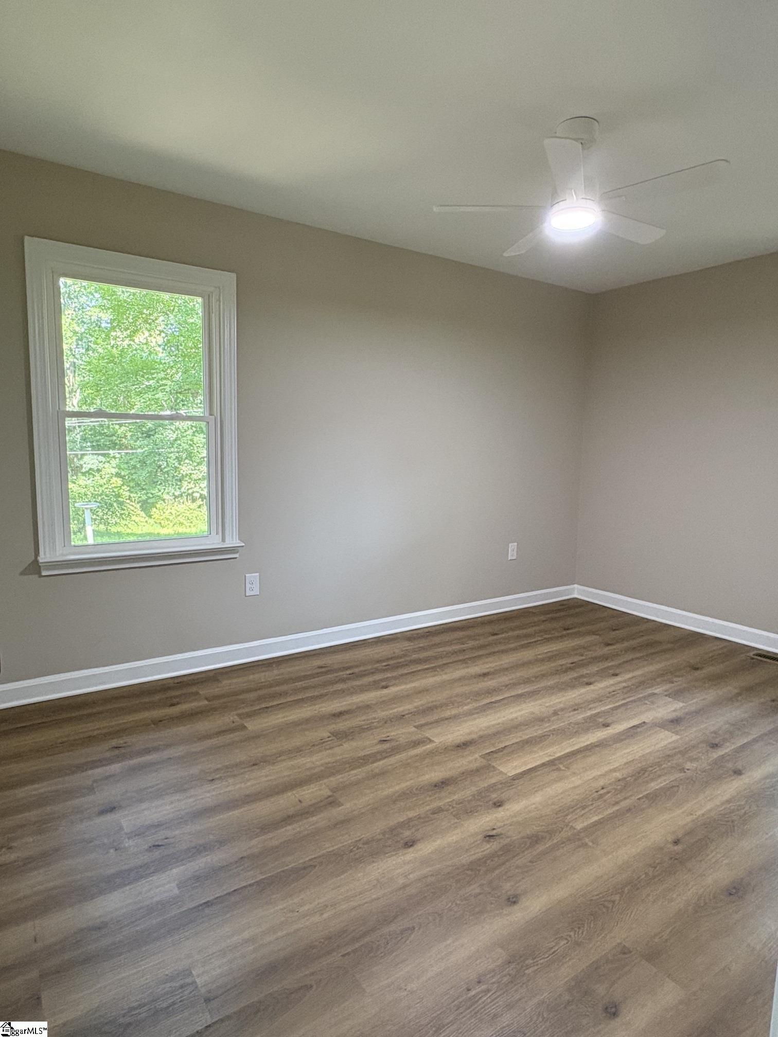 117 Anderson Avenue Property Photo 15