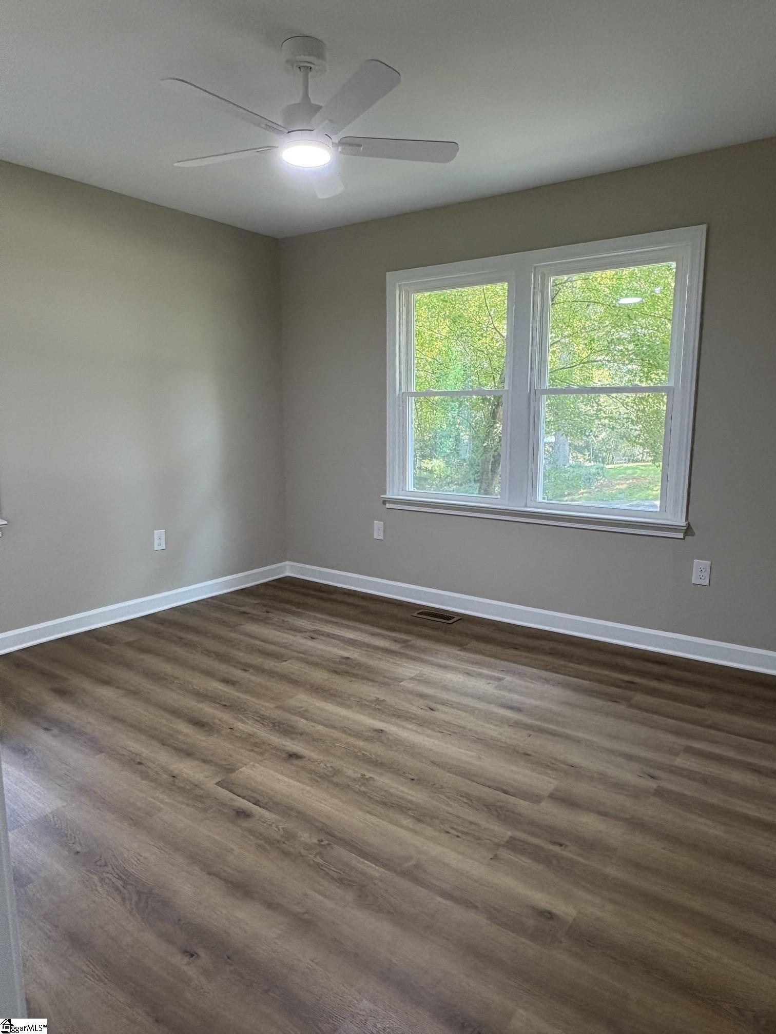 117 Anderson Avenue Property Photo 19