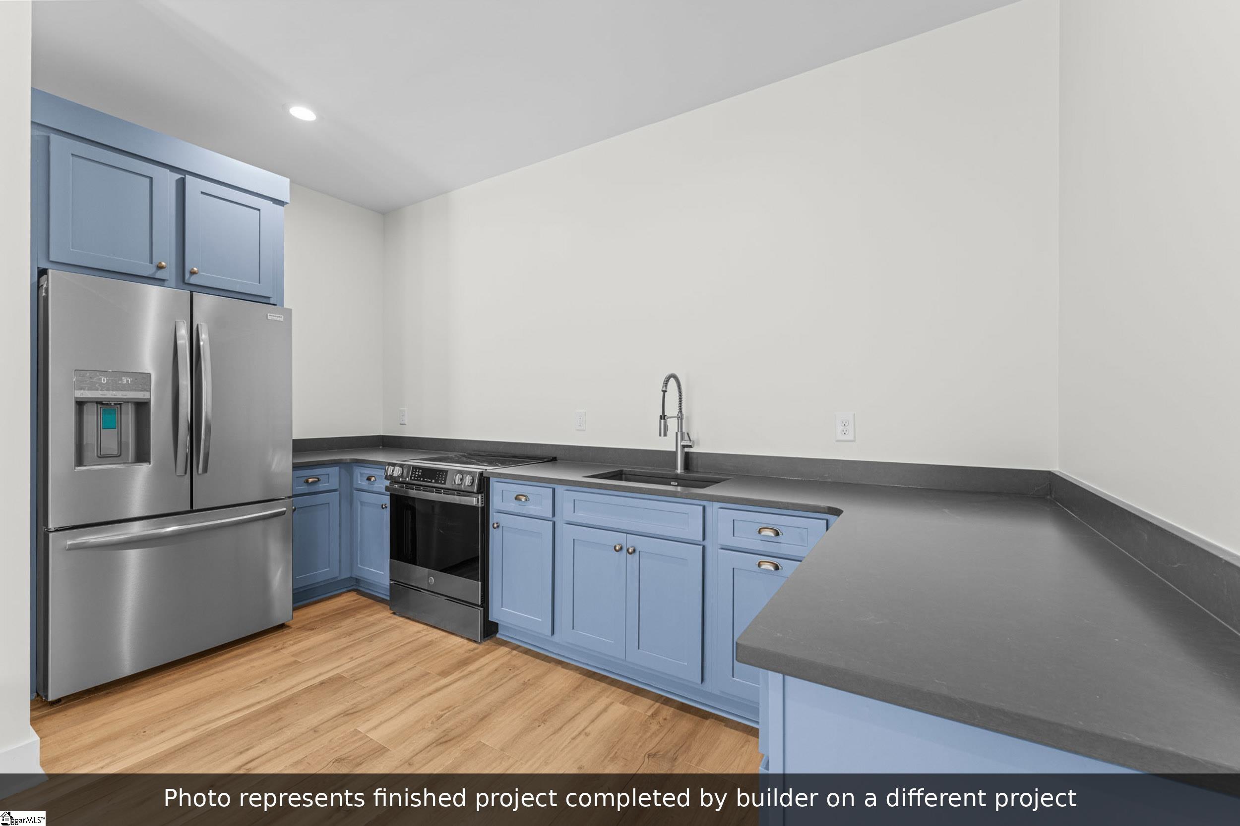 305 Inland Drive Property Photo 25