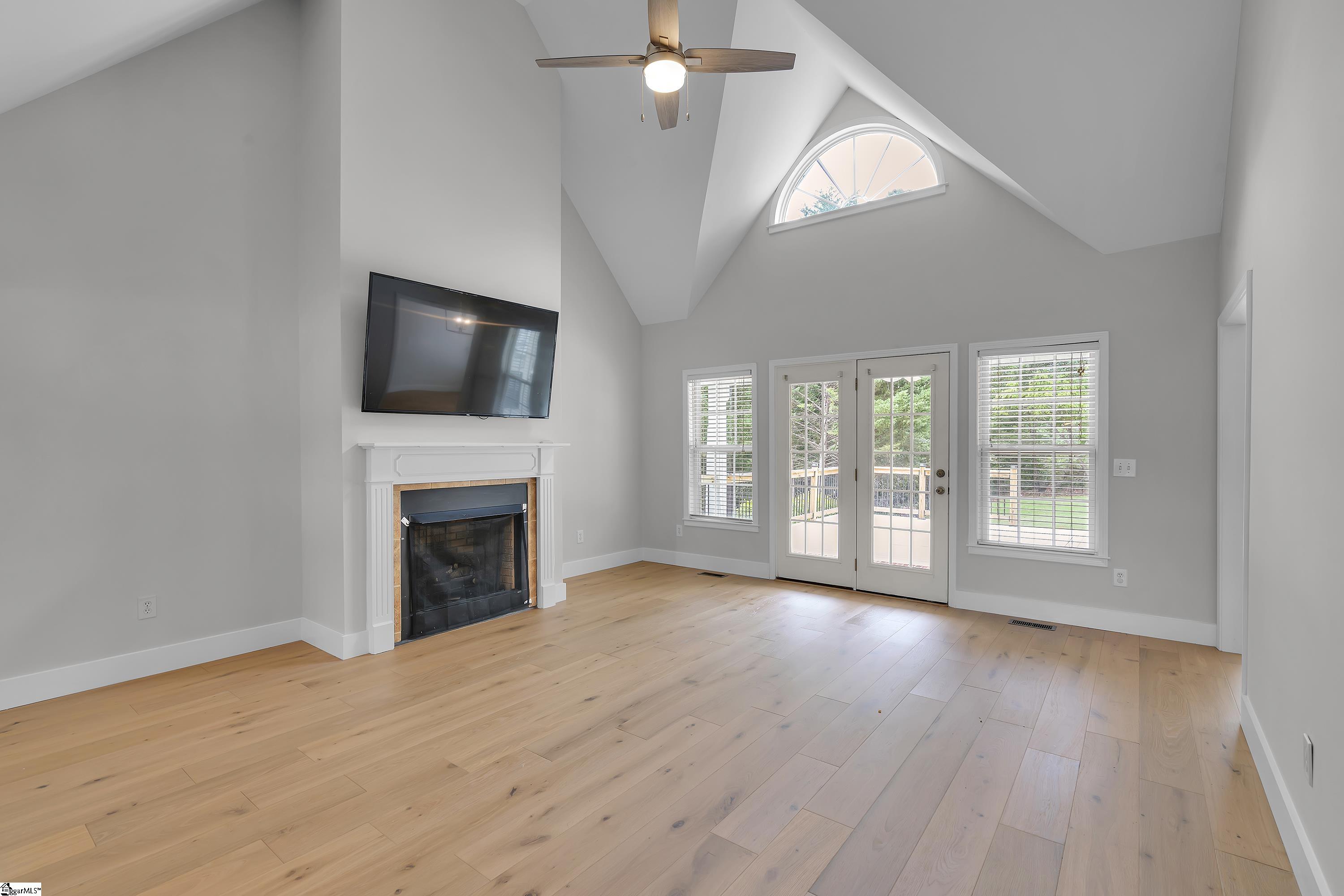107 Galewood Drive Property Photo 4