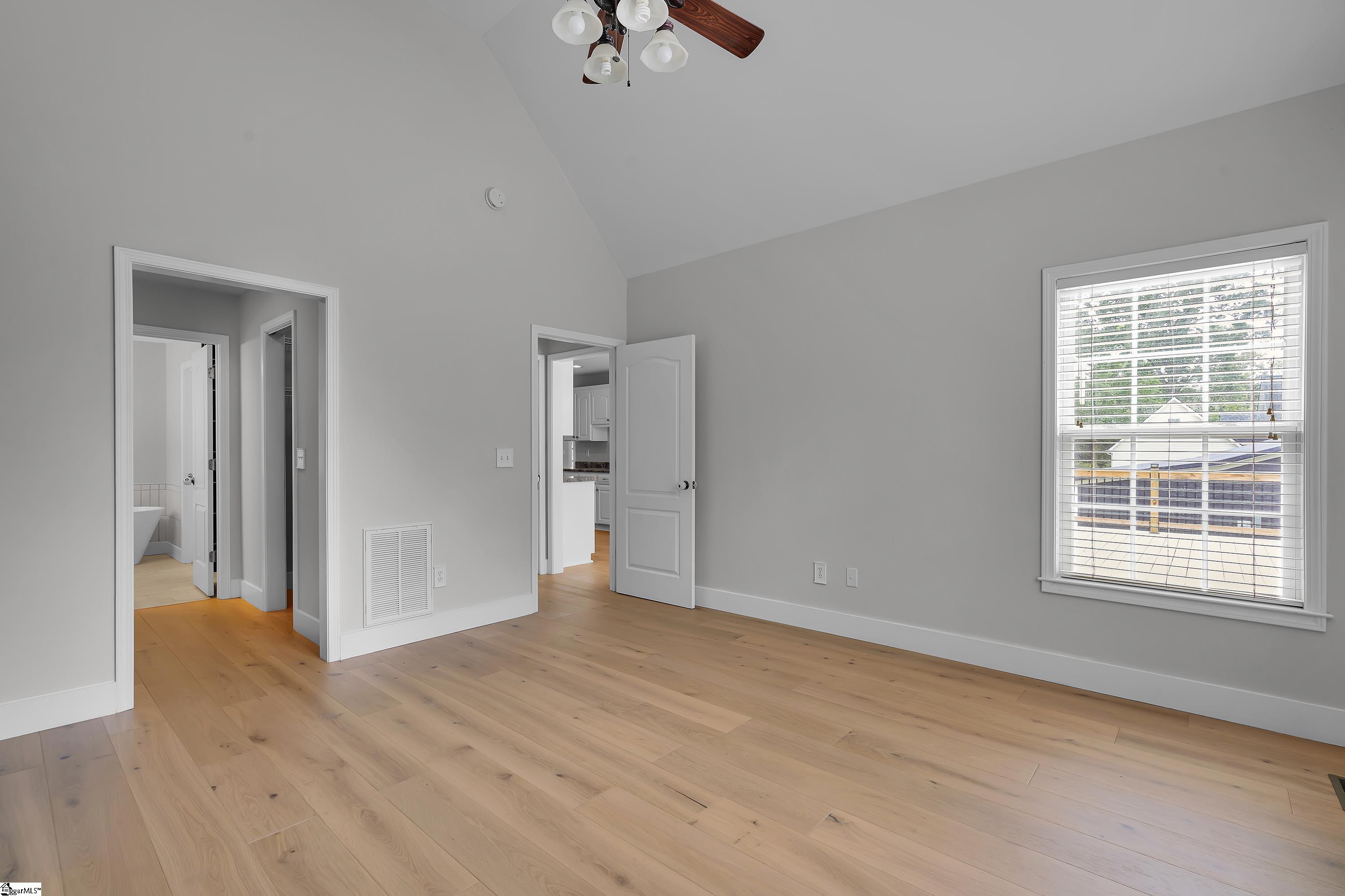 107 Galewood Drive Property Photo 10