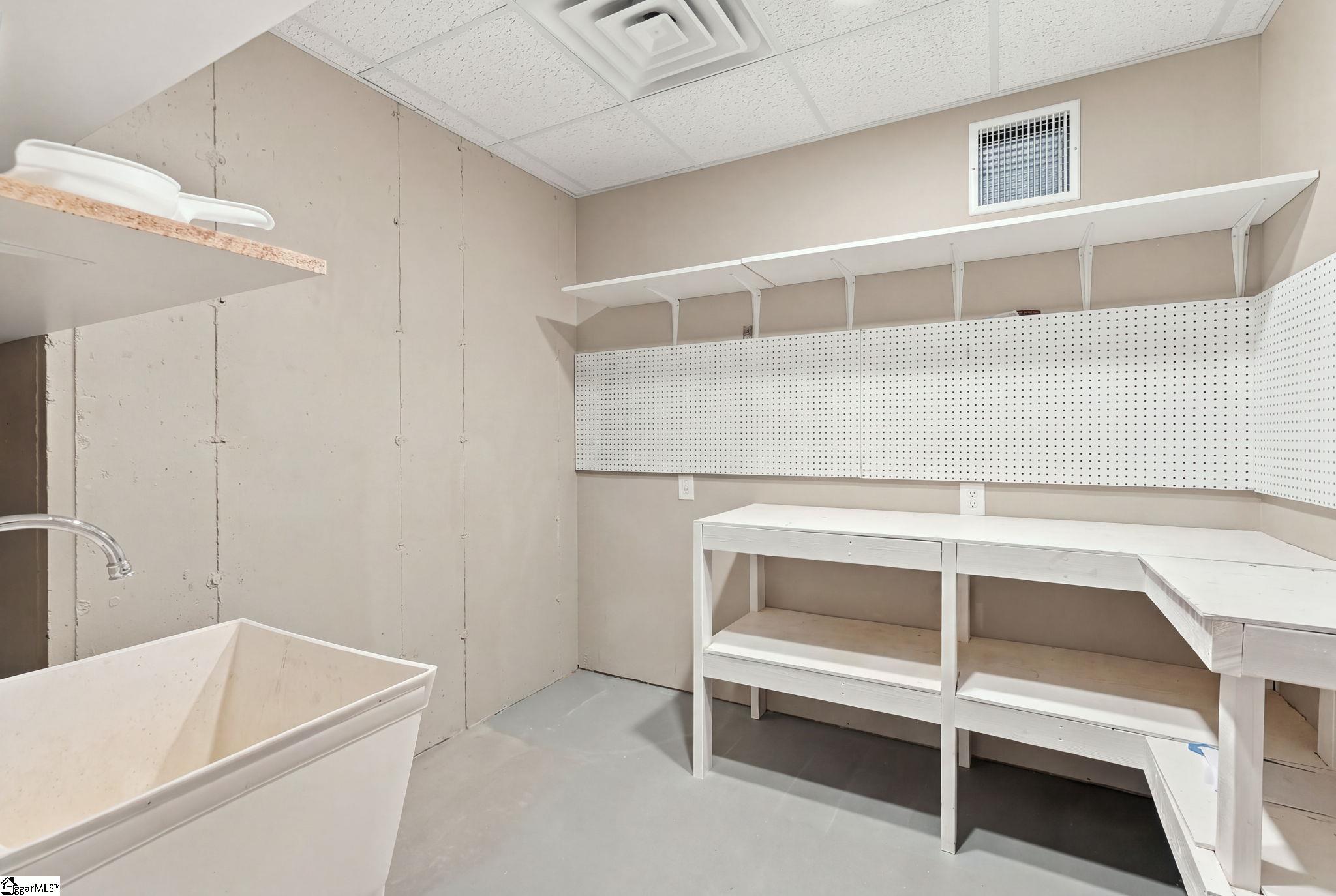 1603974 Property Photo 32