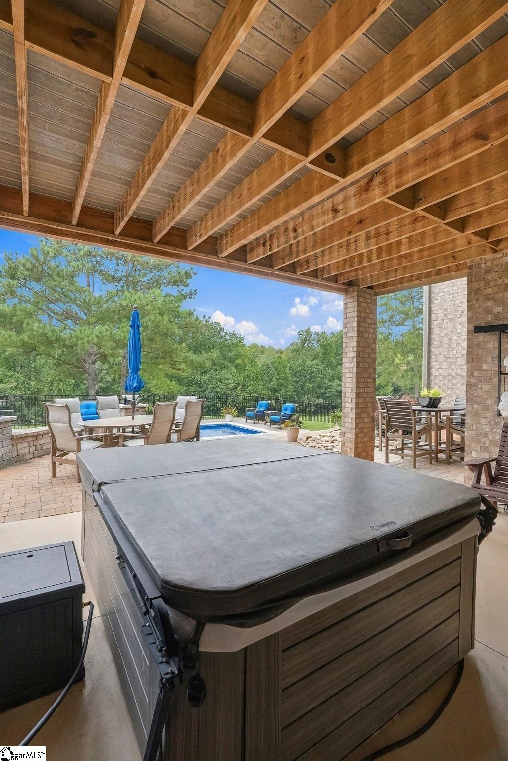 1603974 Property Photo 33