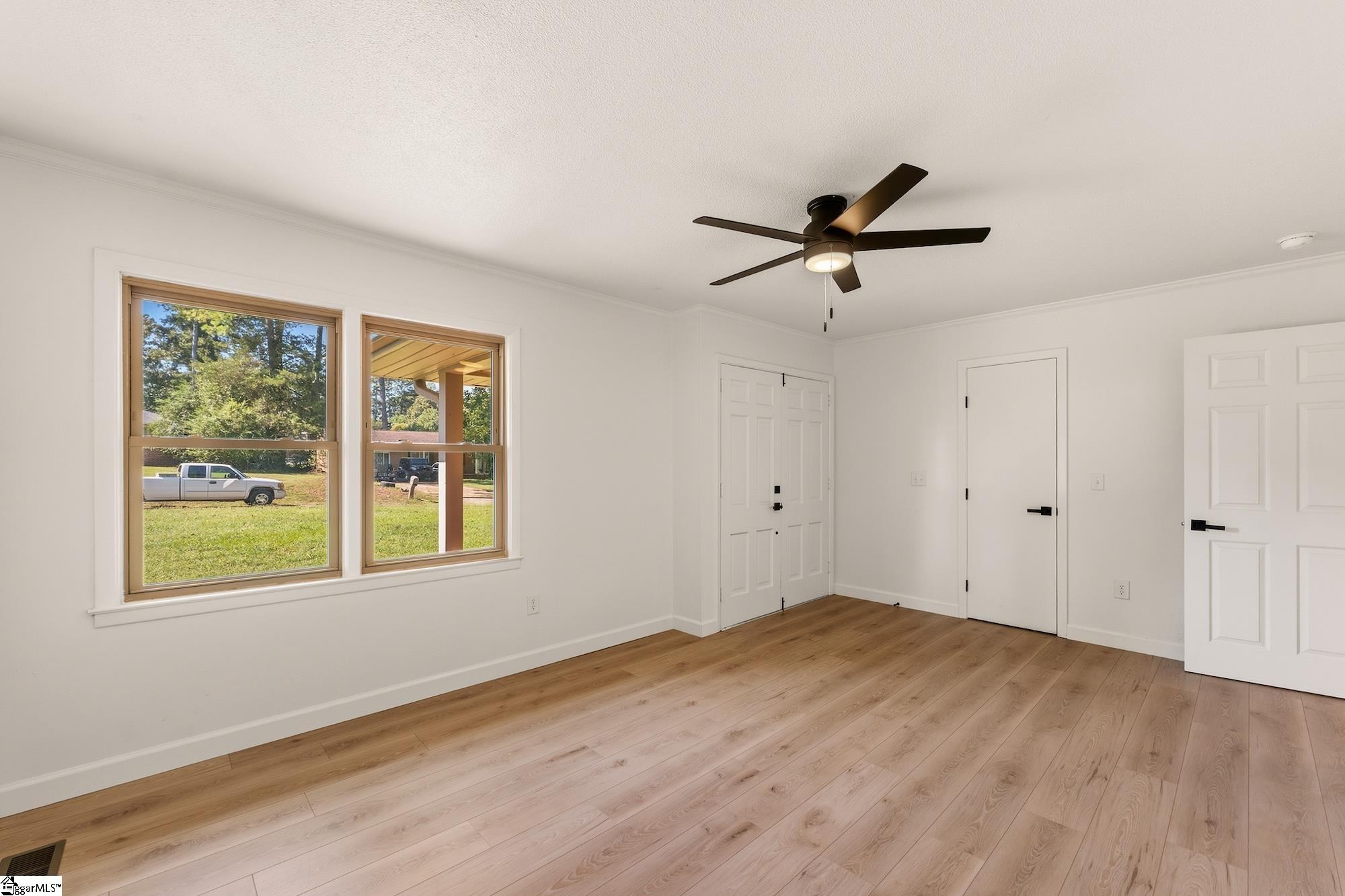 415 Ponce De Leon Drive Property Photo 6