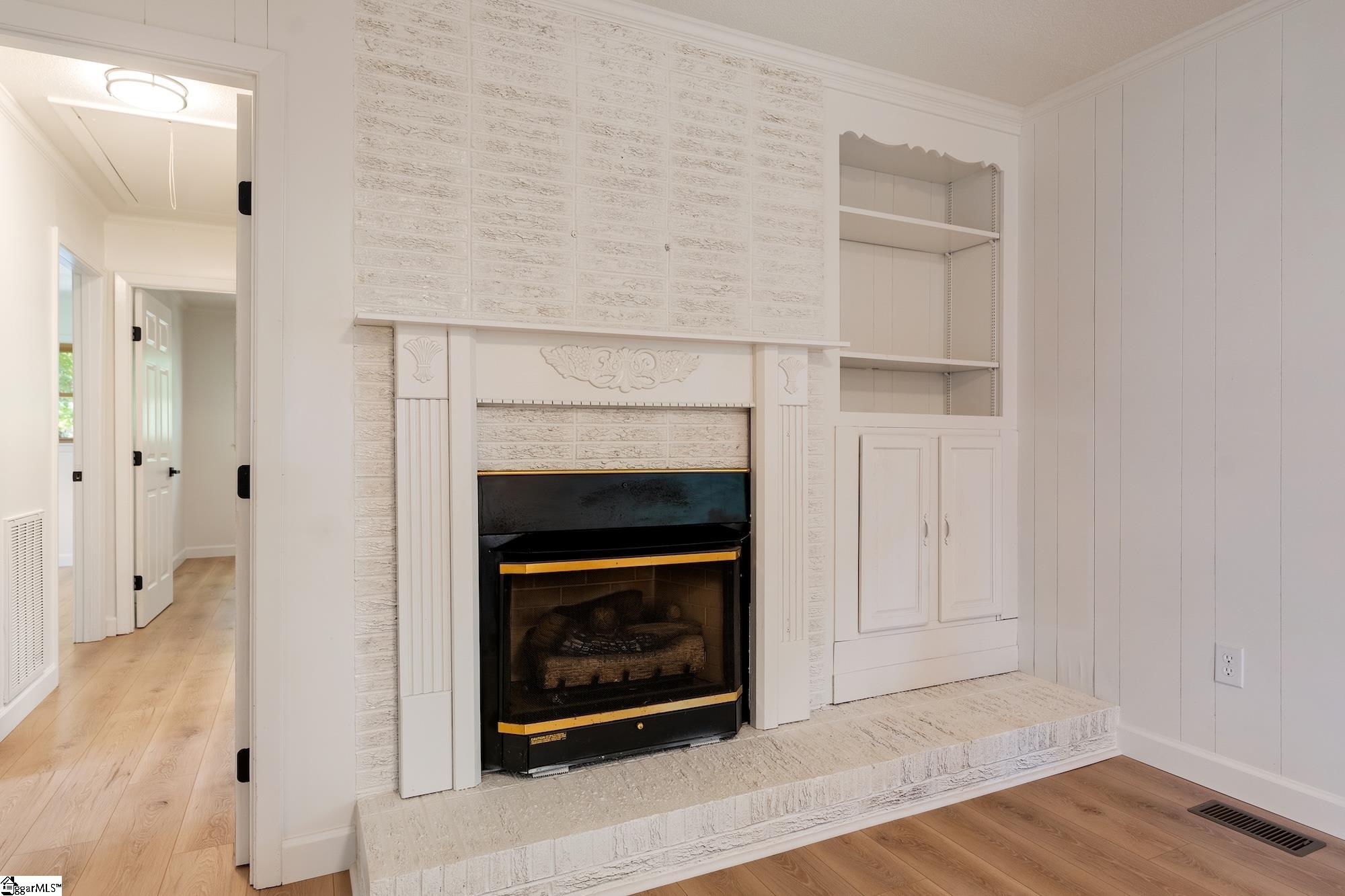 415 Ponce De Leon Drive Property Photo 8